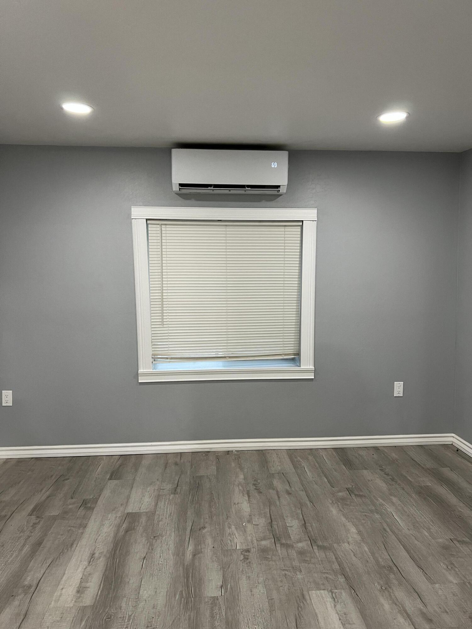 2024 SE Hinkle Street, Albuquerque, NM, 87102