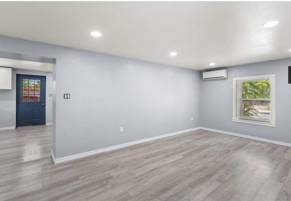 2024 SE Hinkle Street, Albuquerque, NM, 87102