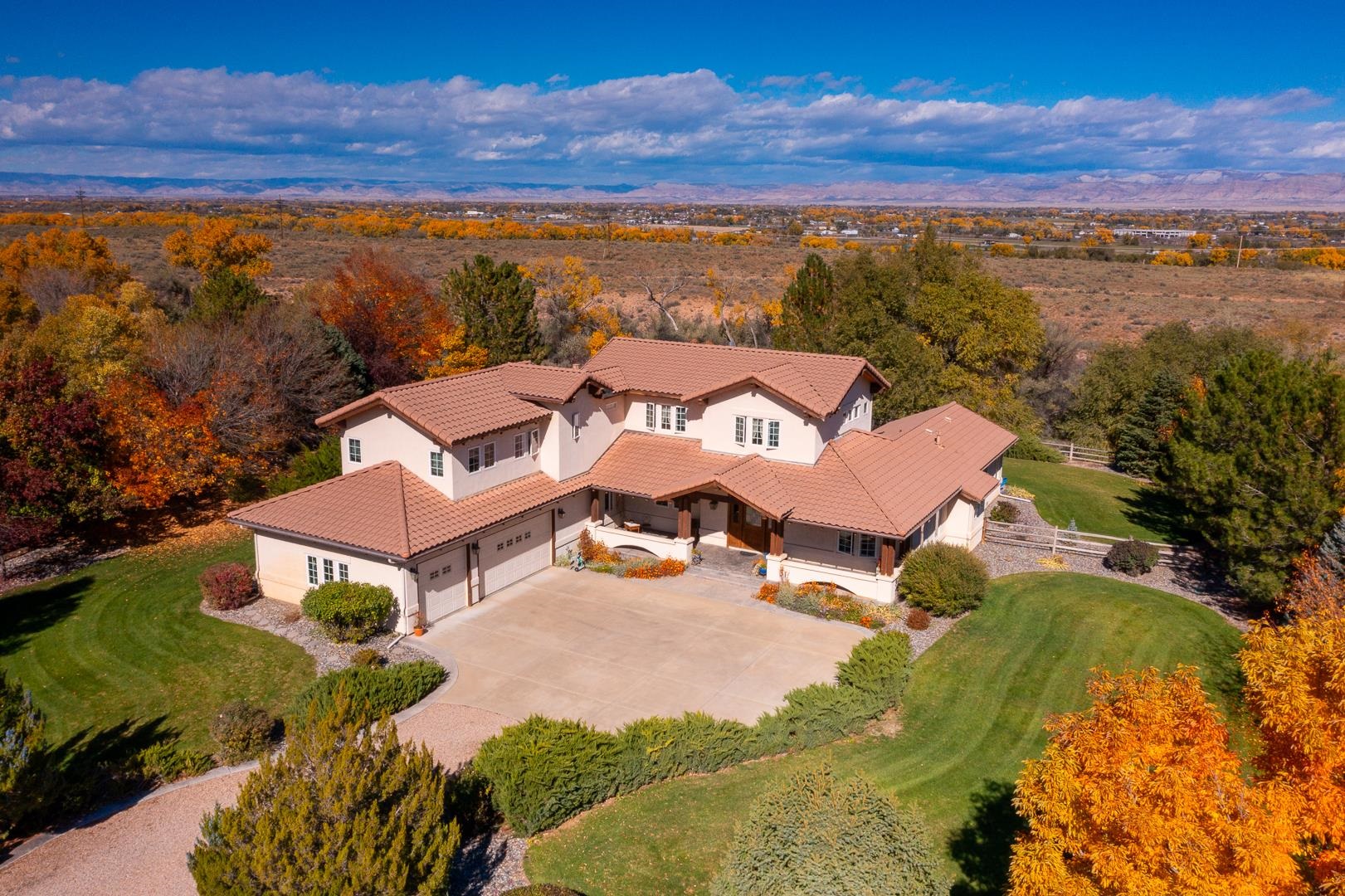 716 Washington Court
