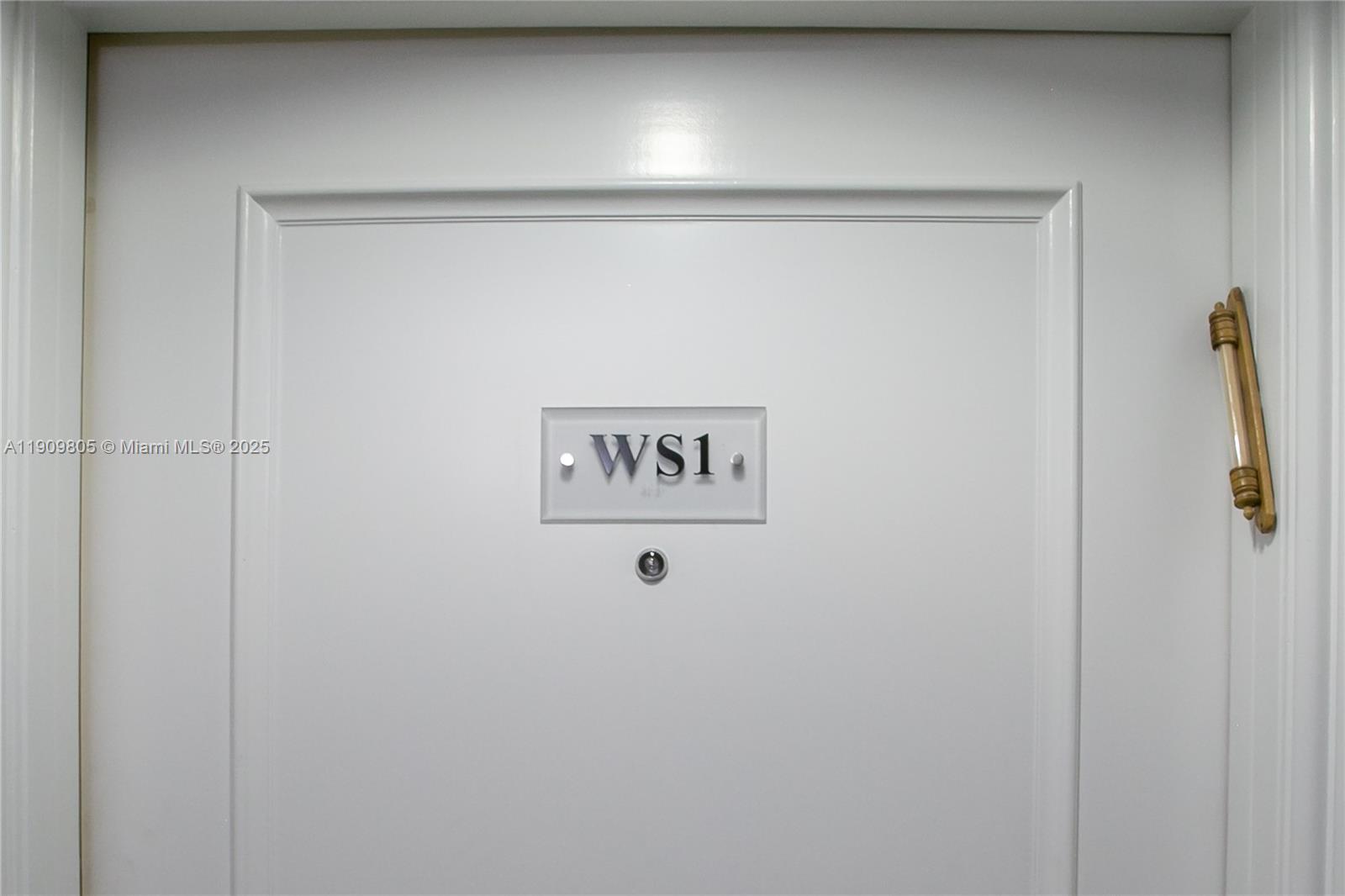 3000 Isl Blvd Williams Is