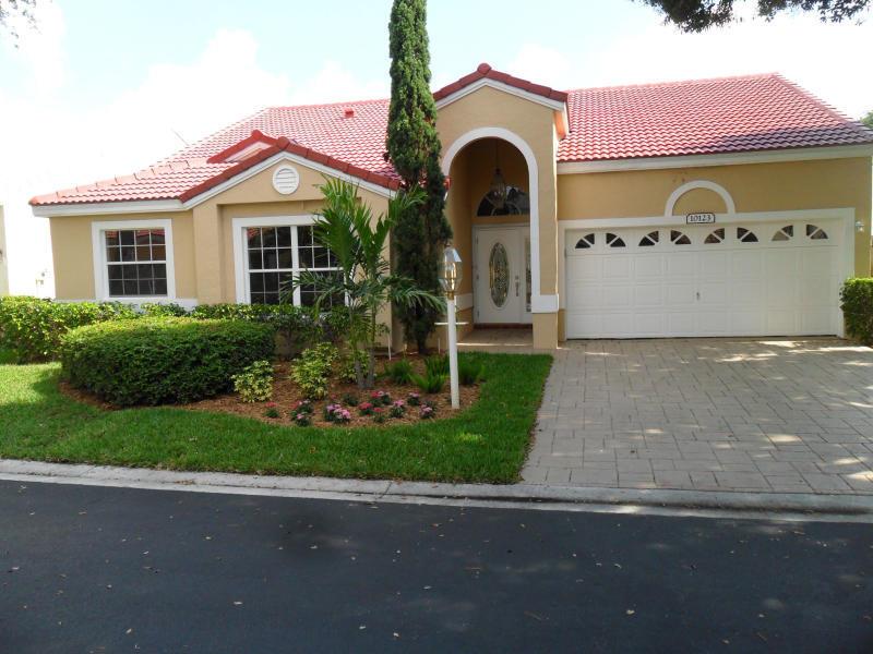 House for Rent in Palm Beach Gardens, FL