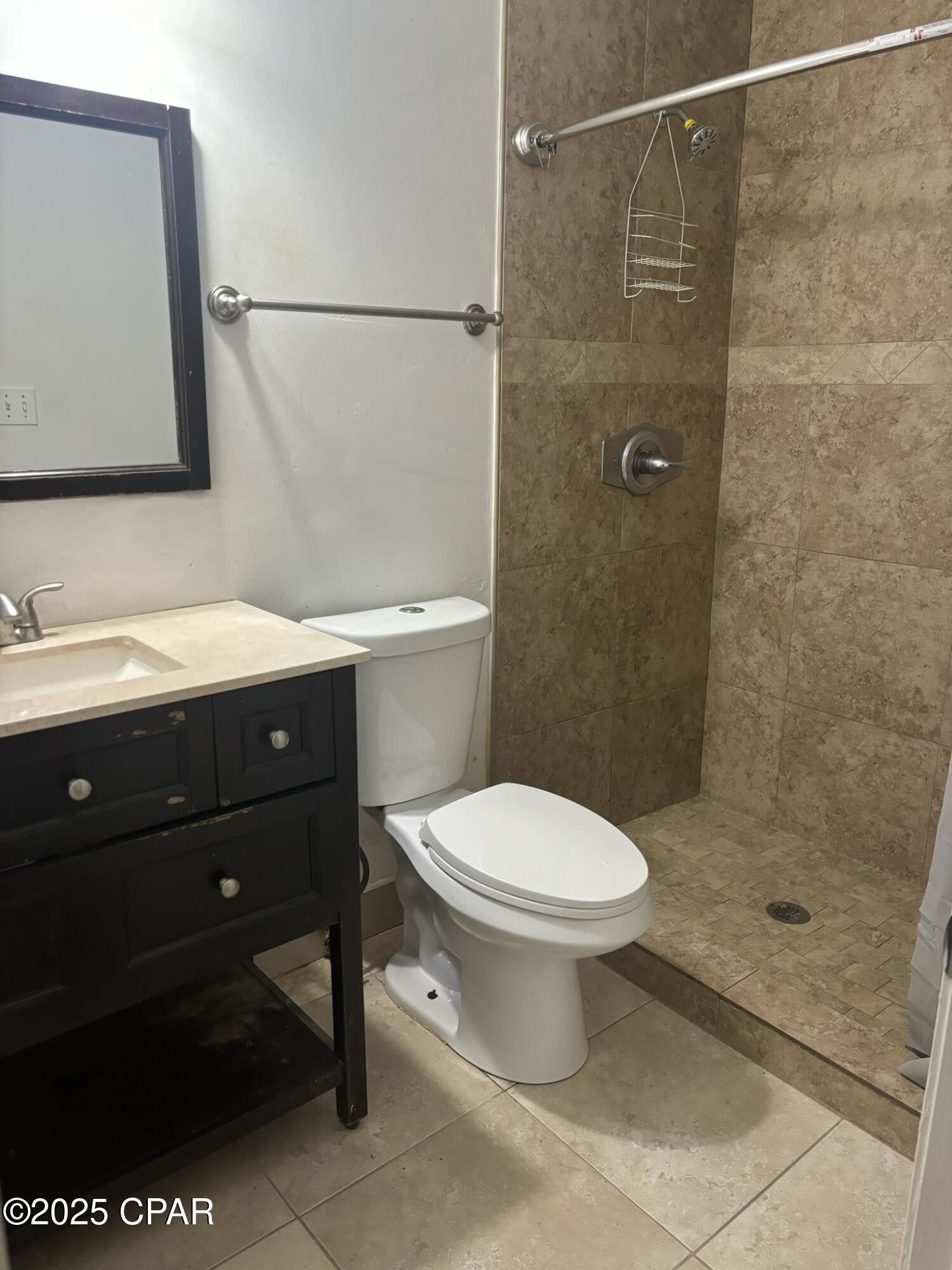 Image 10 For 721 Flight Avenue