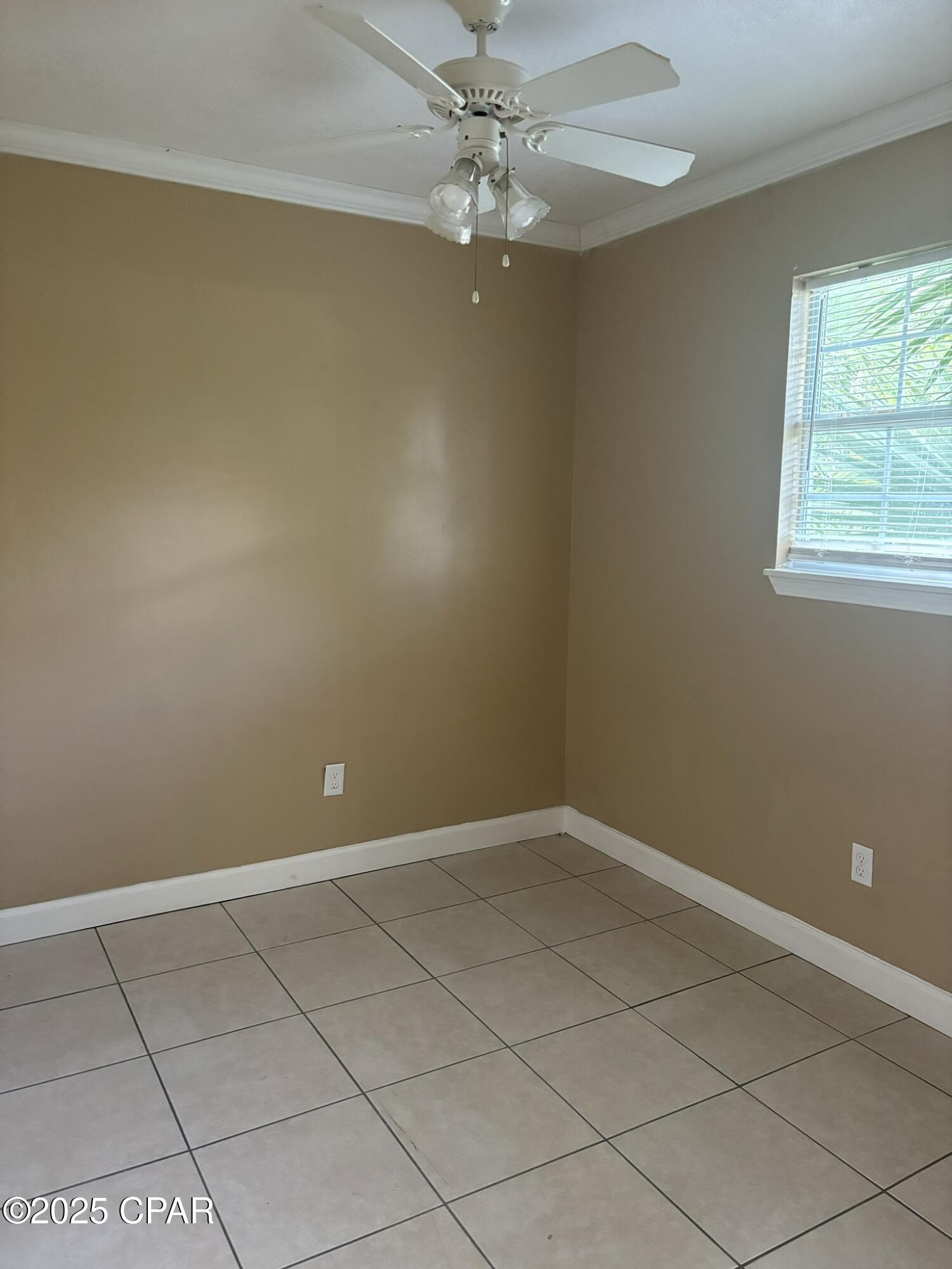 Image 8 For 721 Flight Avenue