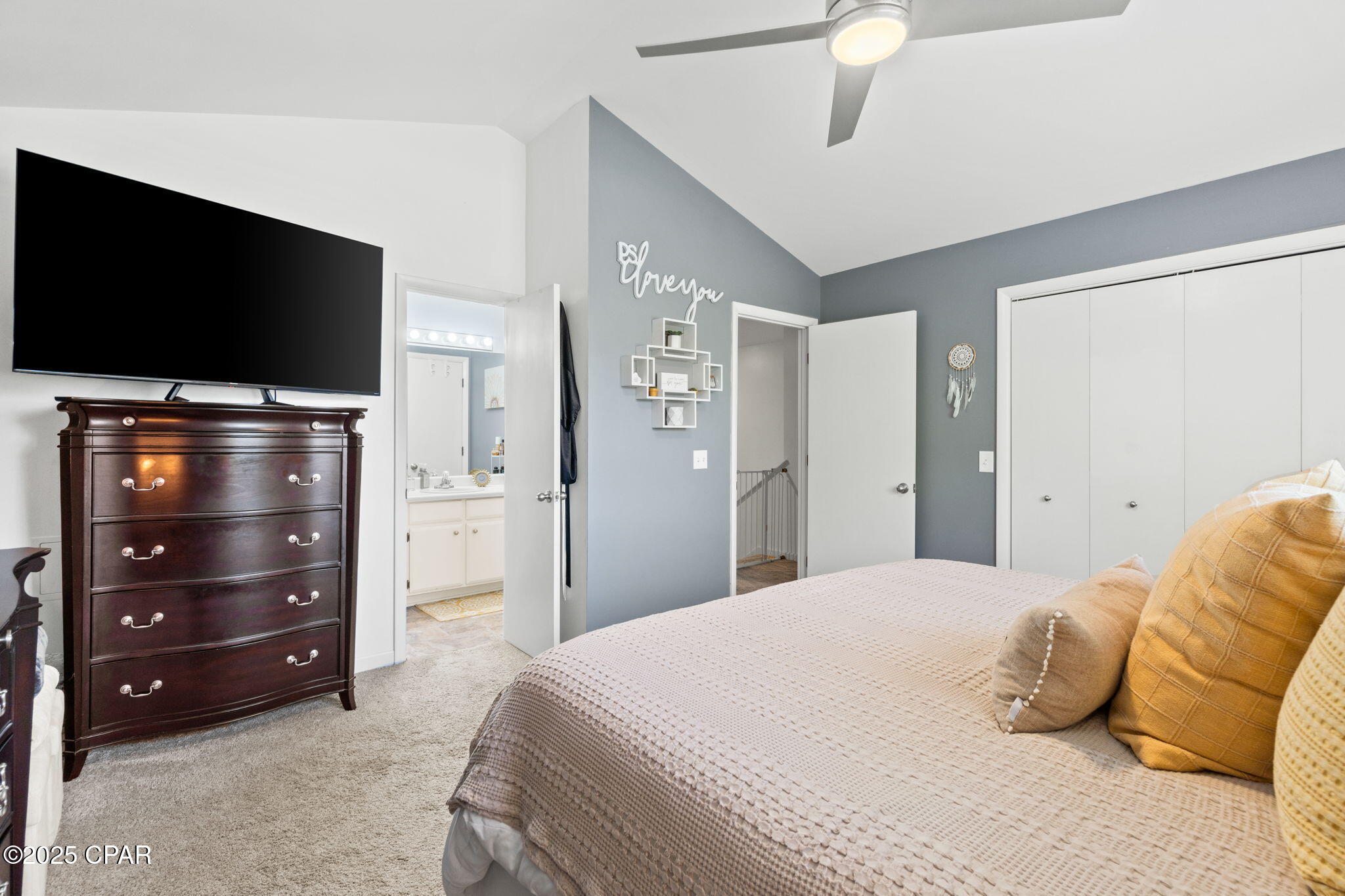 Image 18 For 307 Cove Boulevard