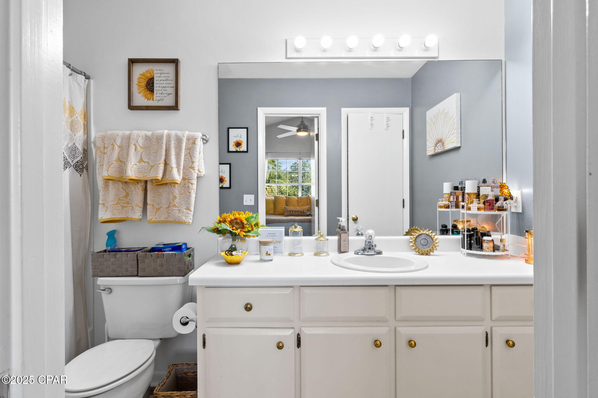 Image 19 For 307 Cove Boulevard