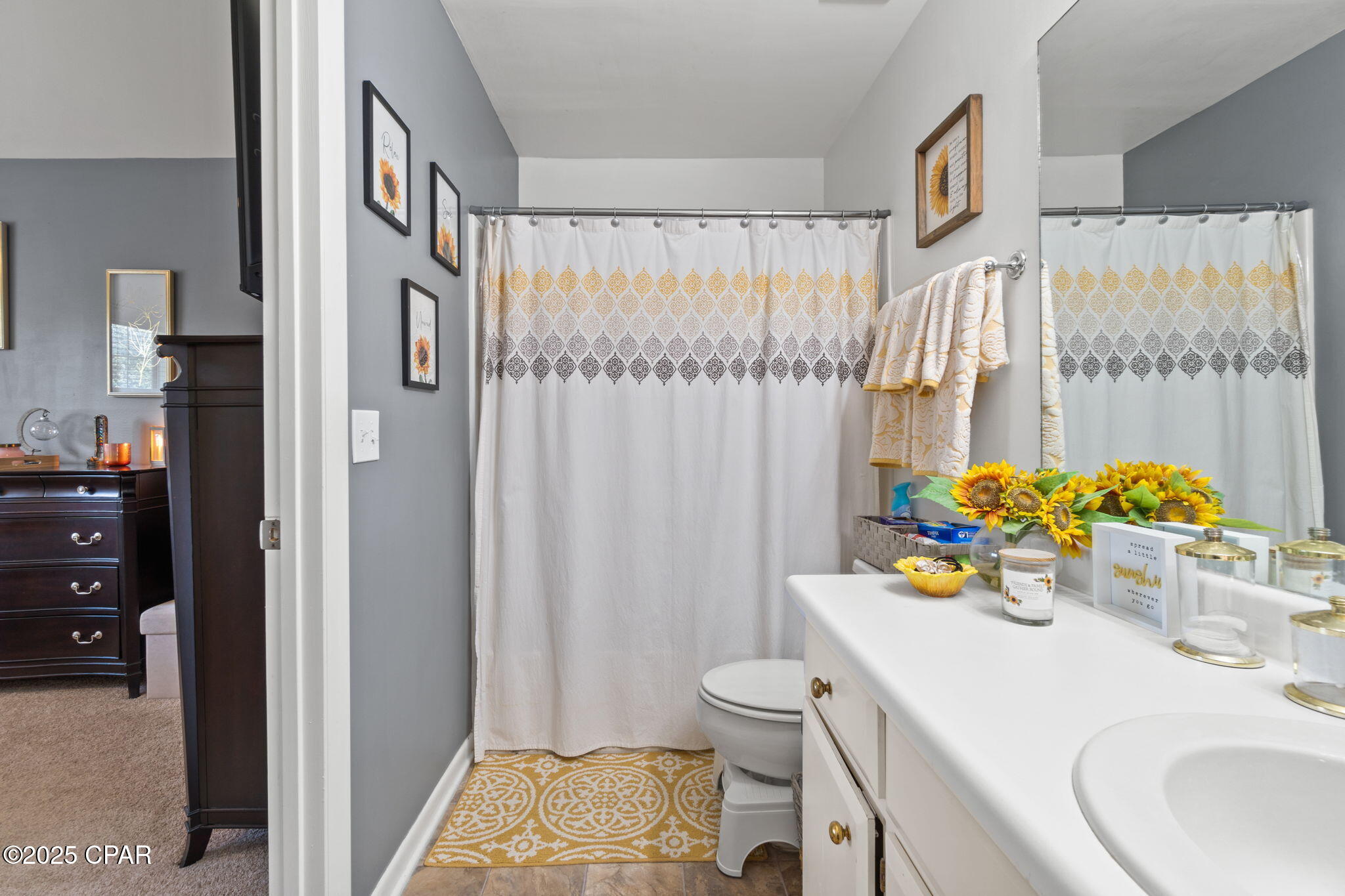 Image 21 For 307 Cove Boulevard