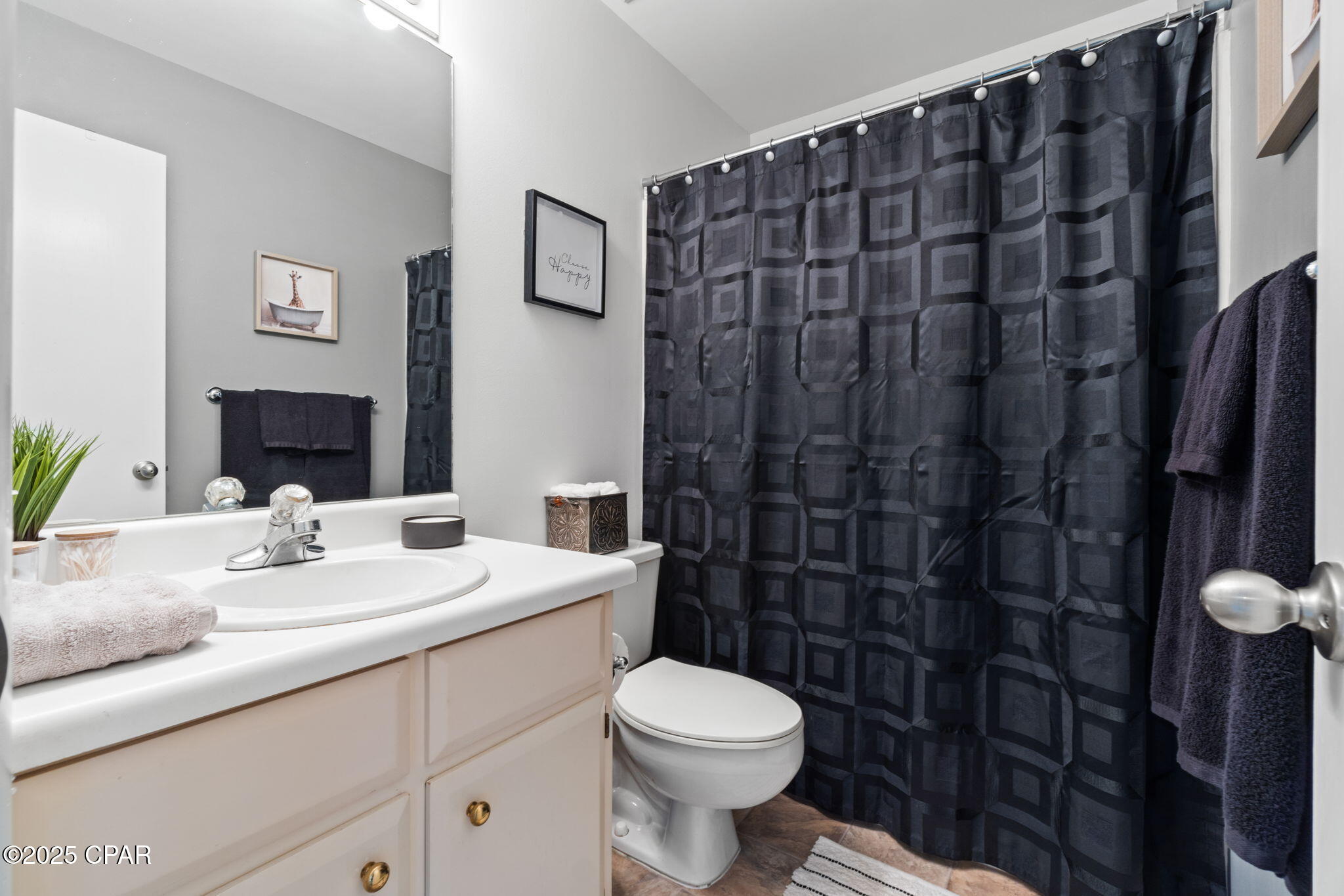 Image 25 For 307 Cove Boulevard