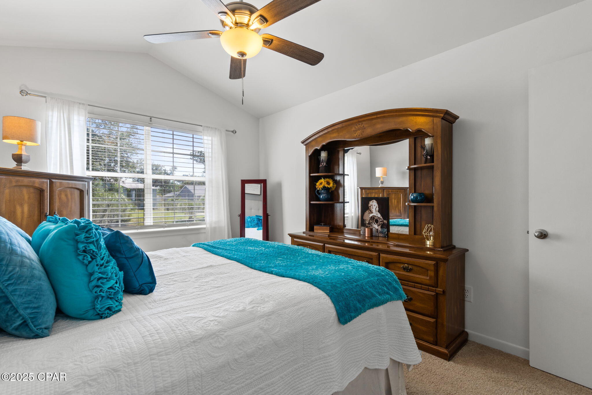 Image 27 For 307 Cove Boulevard