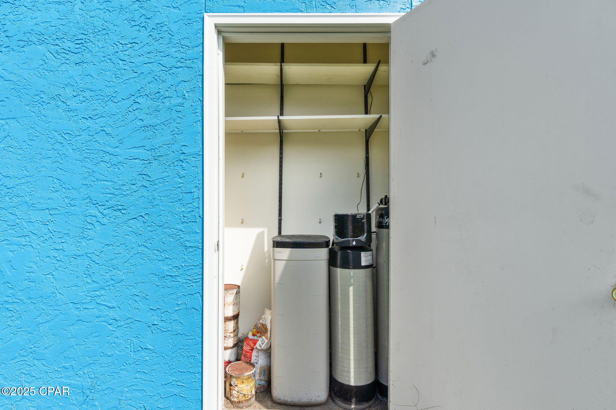 Image 33 For 307 Cove Boulevard