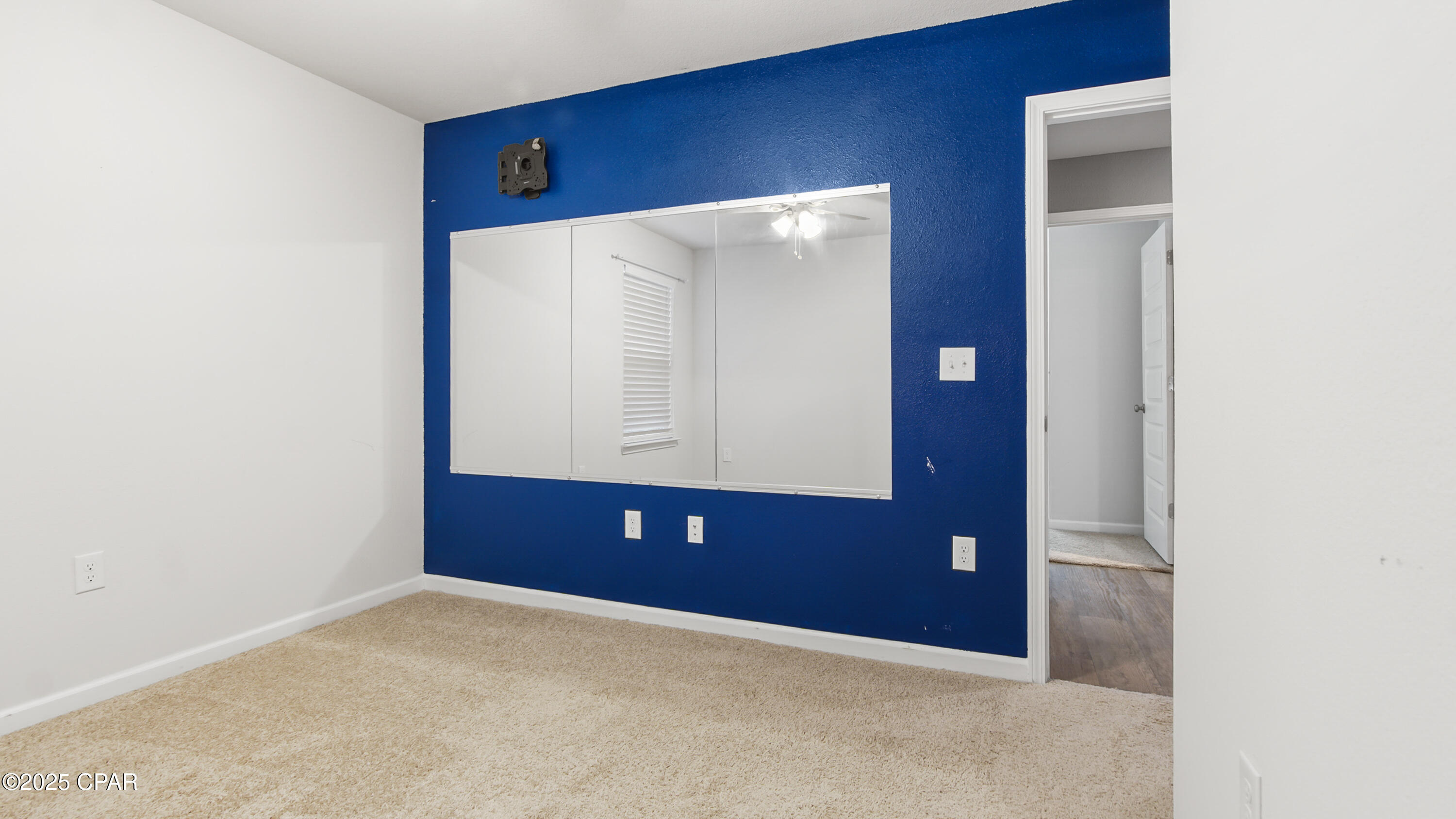 Image 12 For 4028 Silver Spur Road