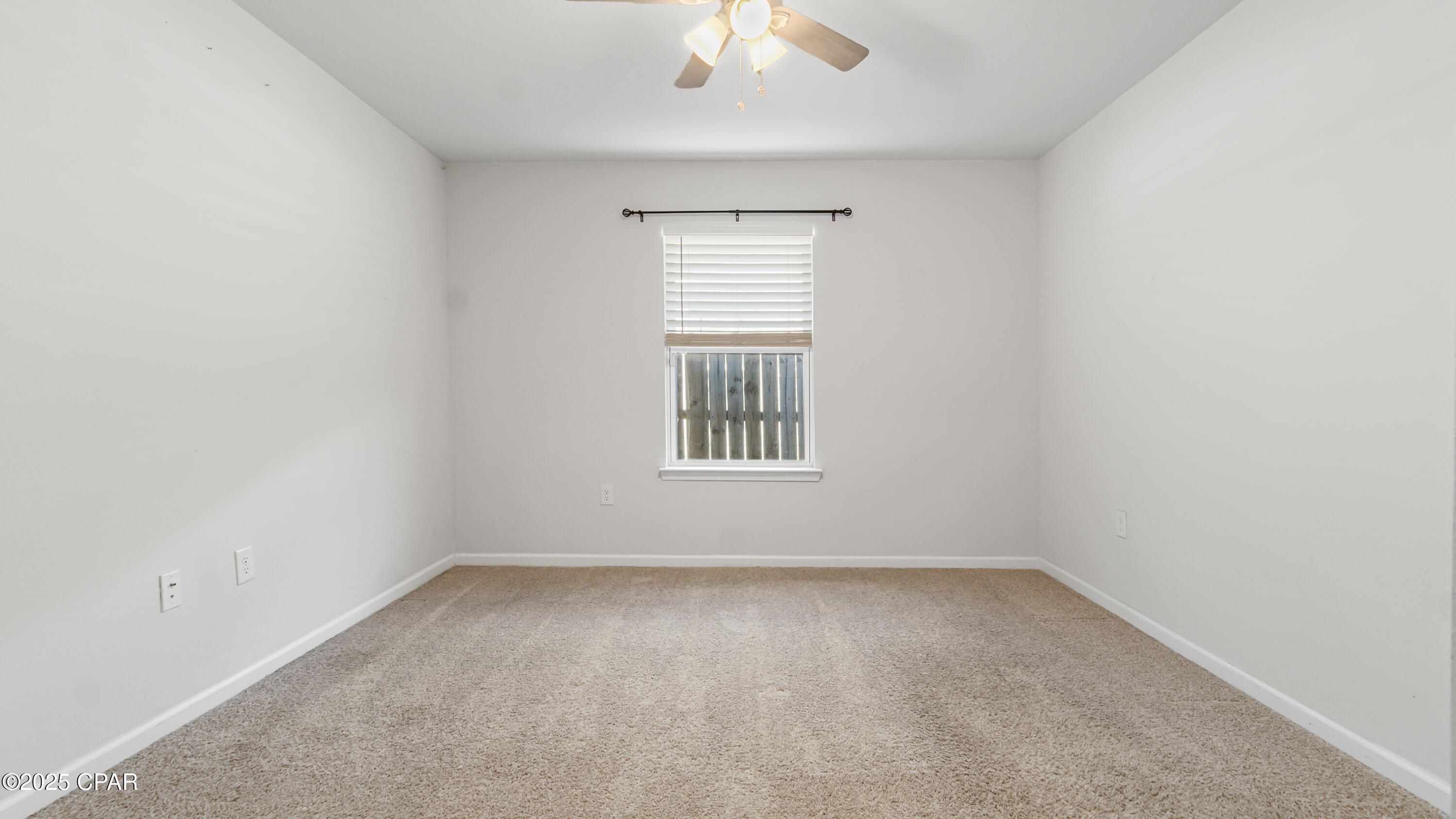 Image 15 For 4028 Silver Spur Road