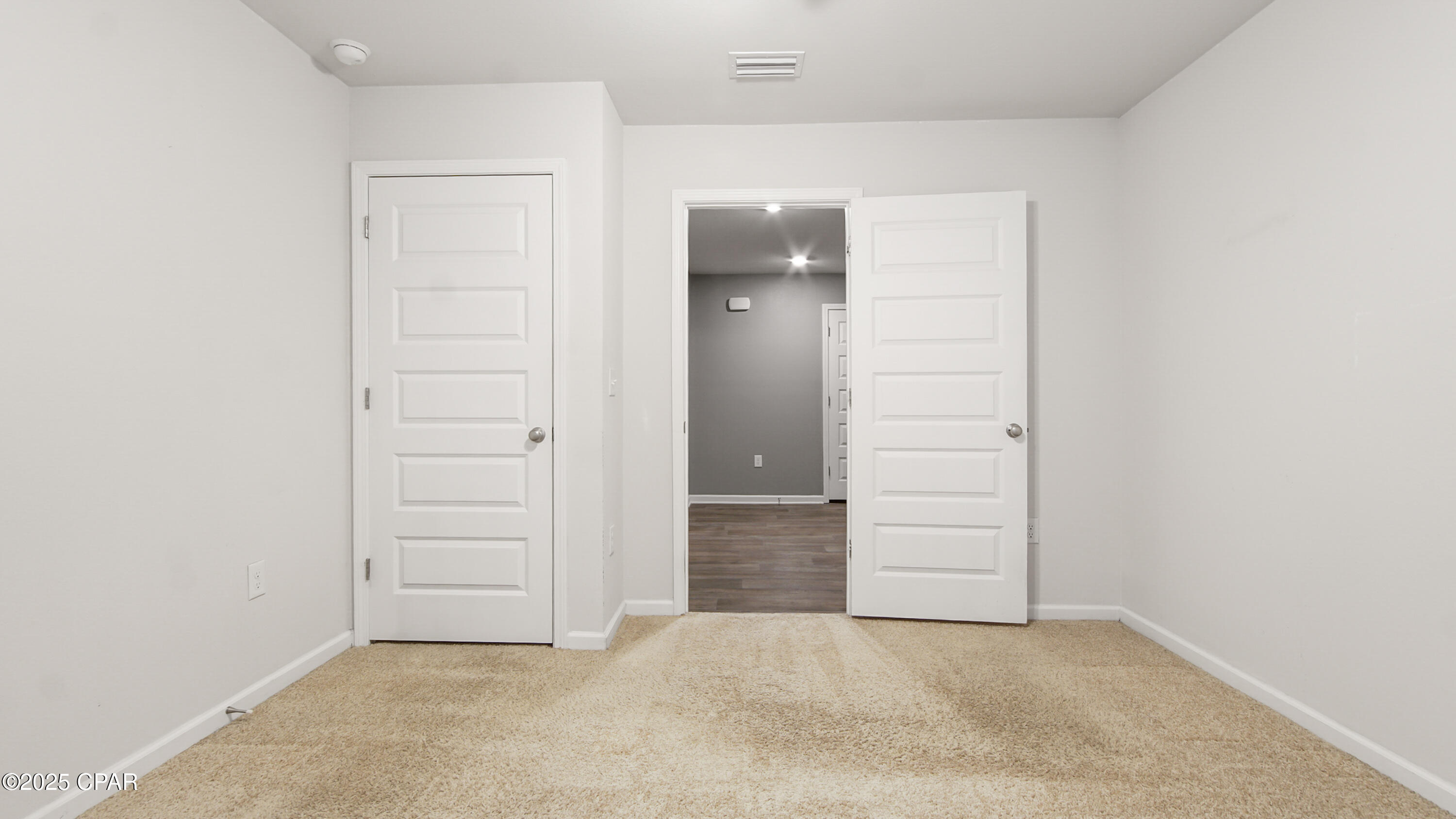 Image 16 For 4028 Silver Spur Road