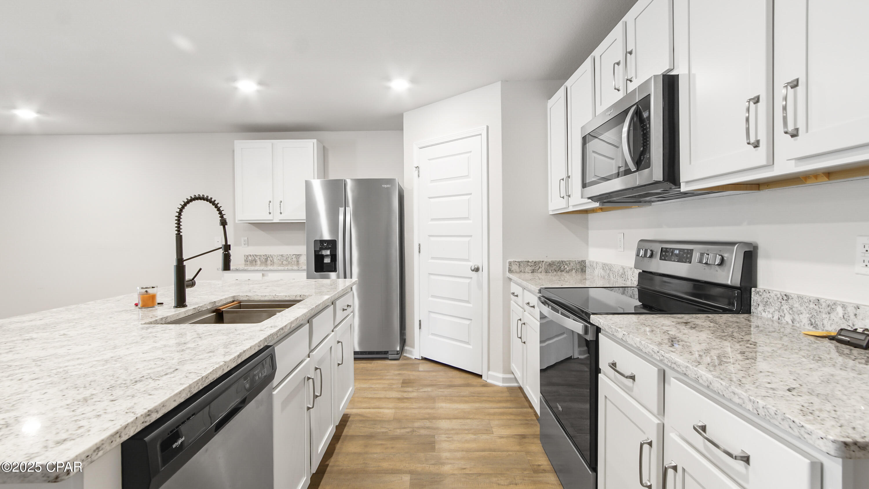 Image 19 For 4028 Silver Spur Road