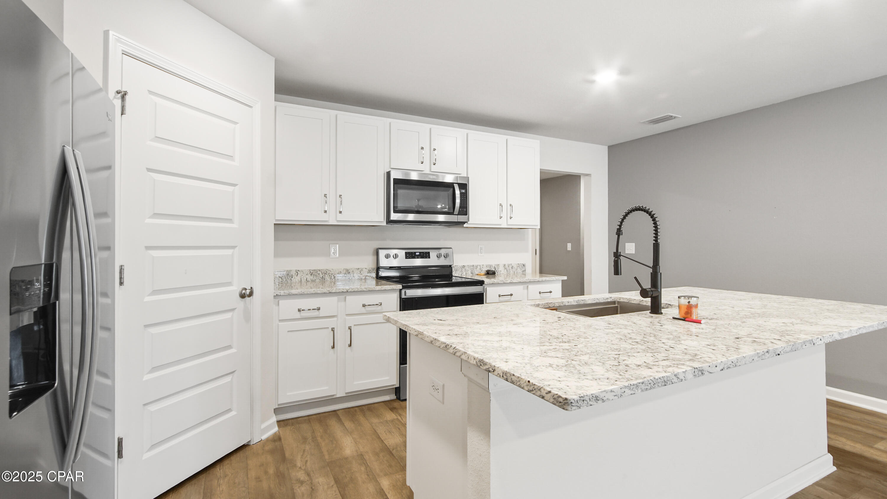 Image 22 For 4028 Silver Spur Road