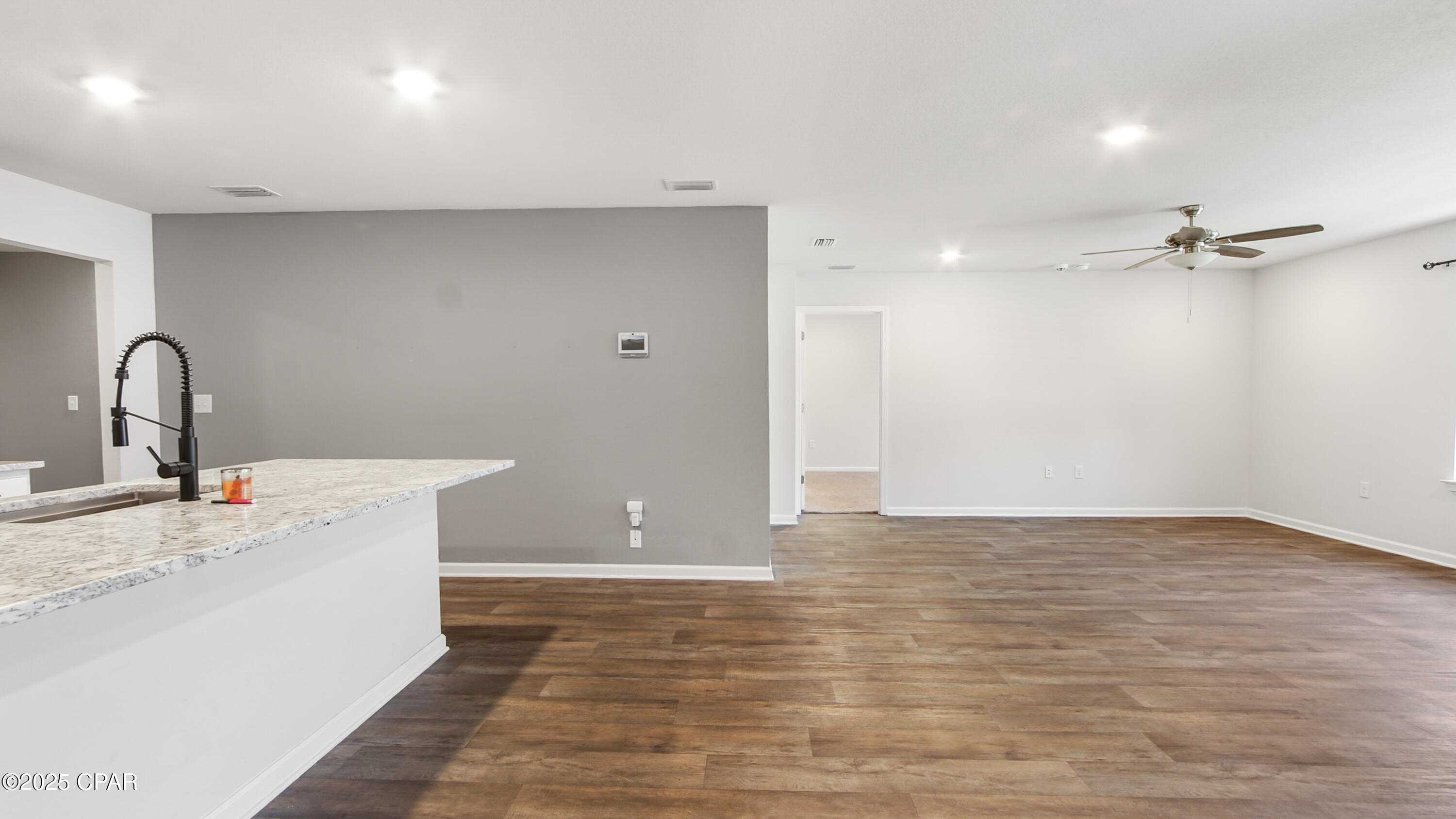 Image 23 For 4028 Silver Spur Road