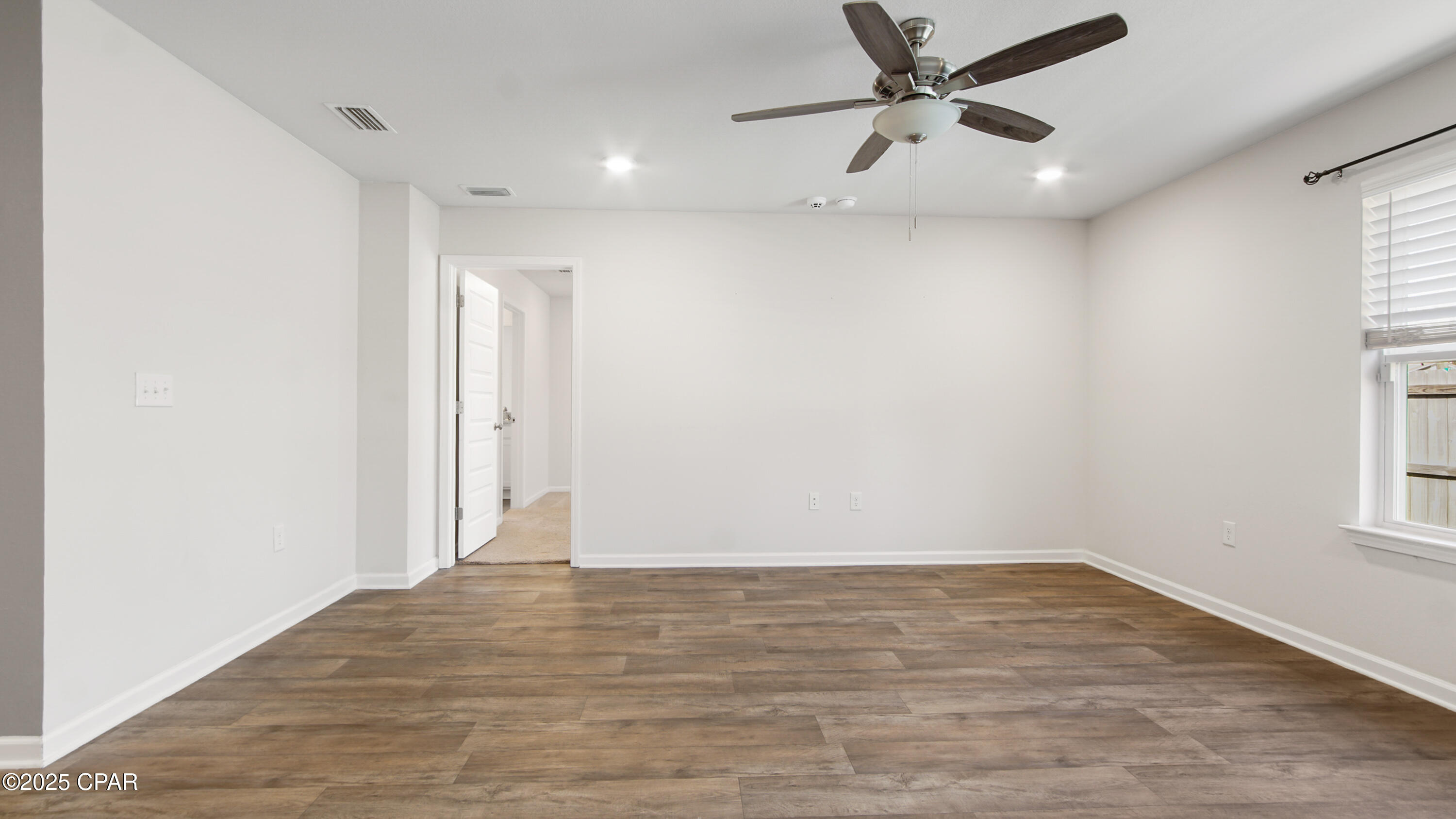 Image 24 For 4028 Silver Spur Road