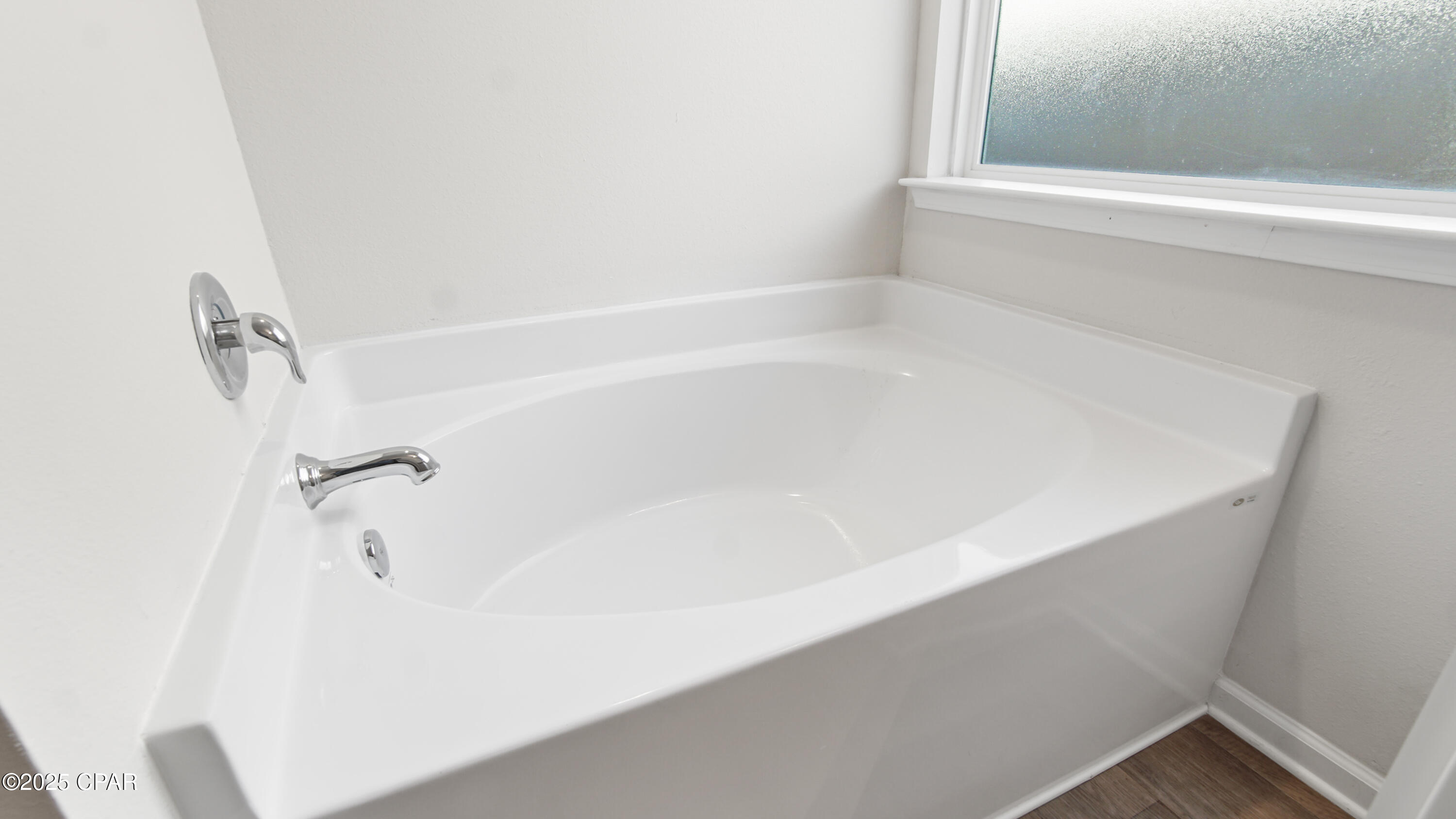 Image 33 For 4028 Silver Spur Road