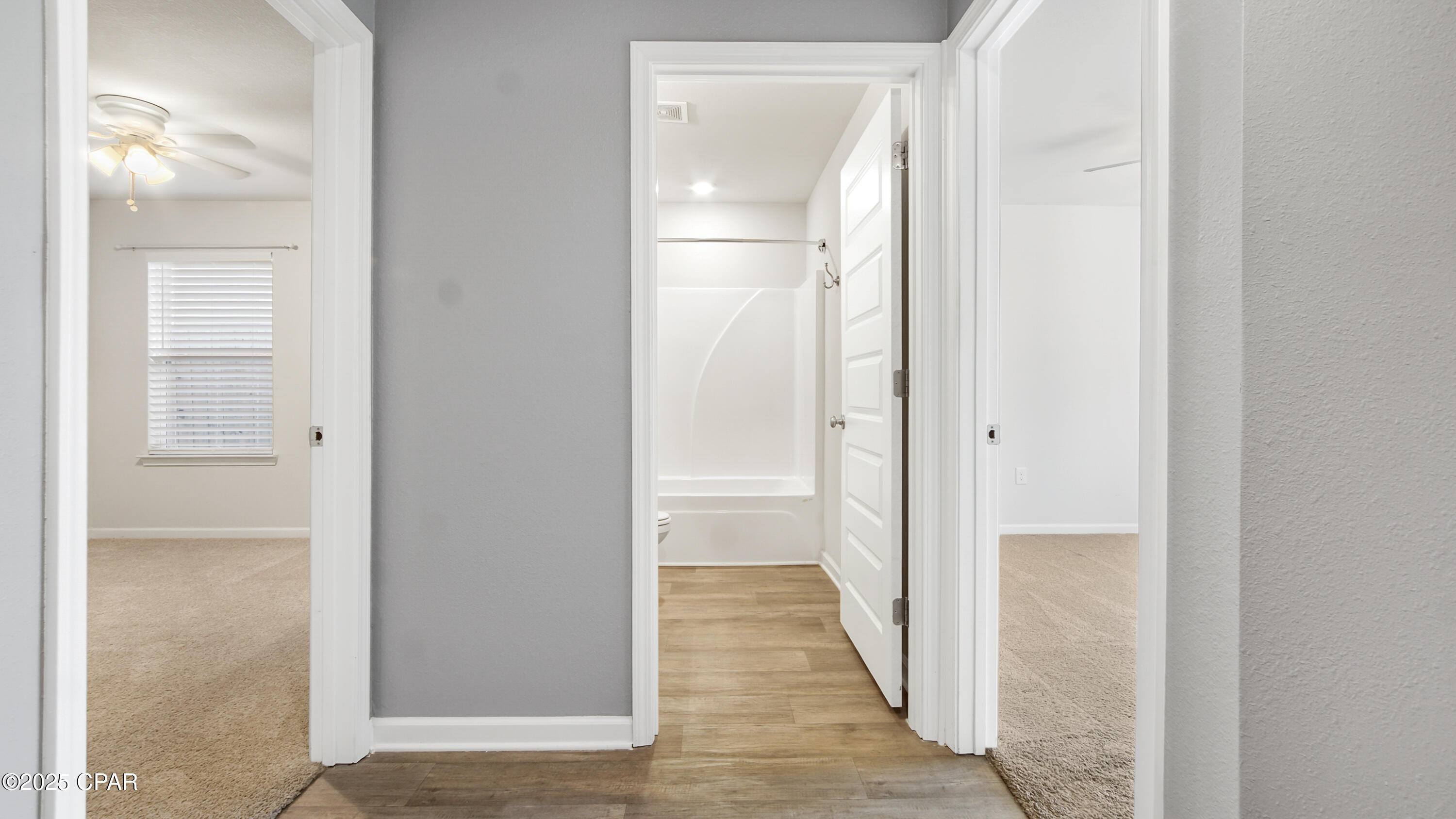 Image 5 For 4028 Silver Spur Road