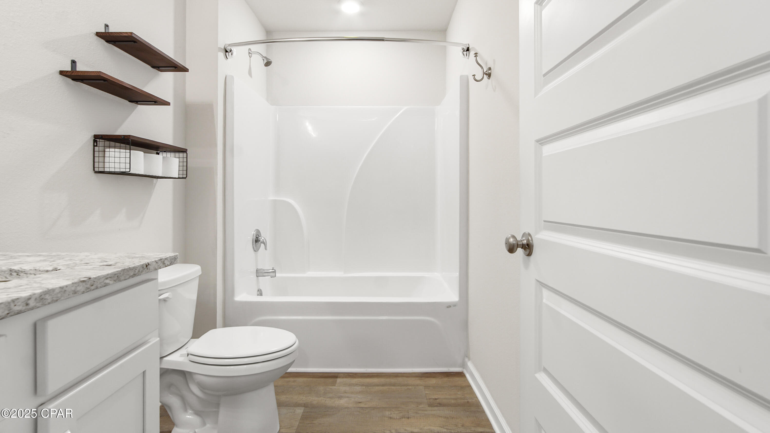 Image 6 For 4028 Silver Spur Road