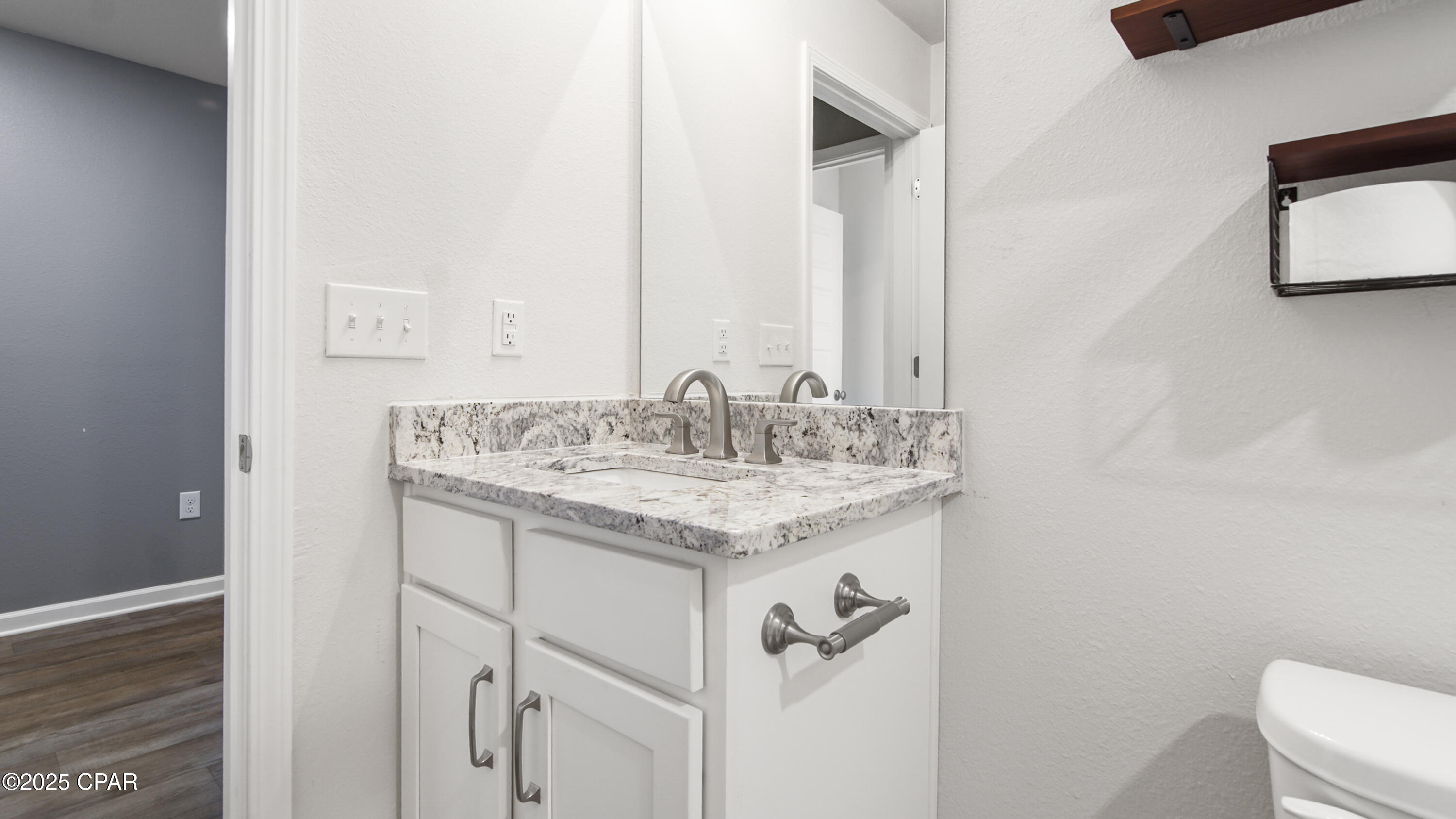 Image 7 For 4028 Silver Spur Road