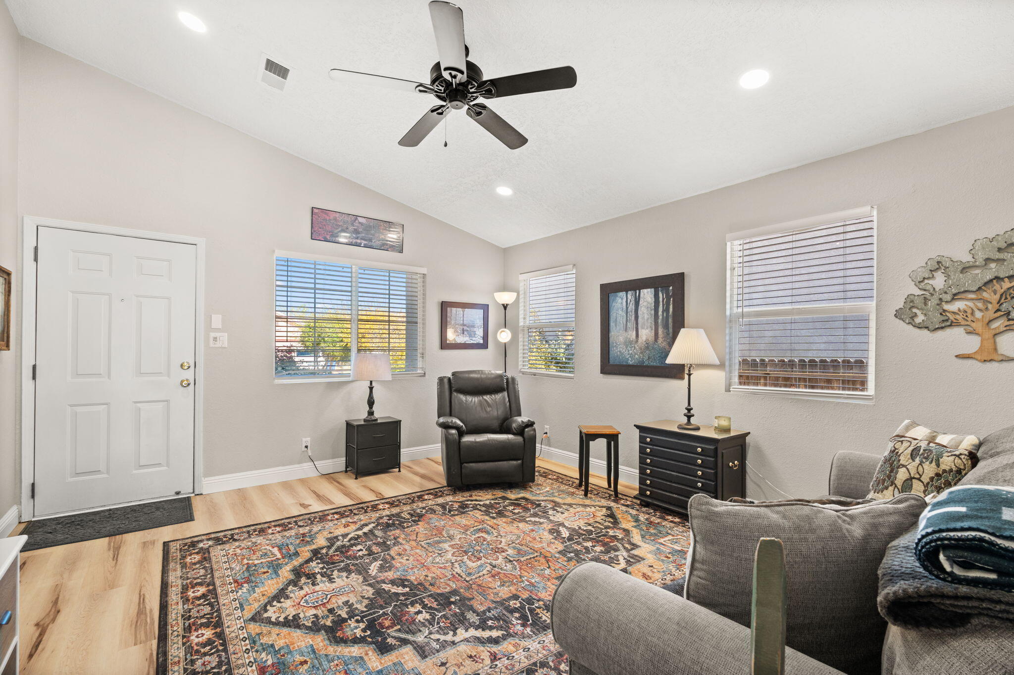 Homes for sale in Albuquerque, NM | 4428 Loren Ave Nw, Albuquerque, NM 87114 | MLS# 1094117