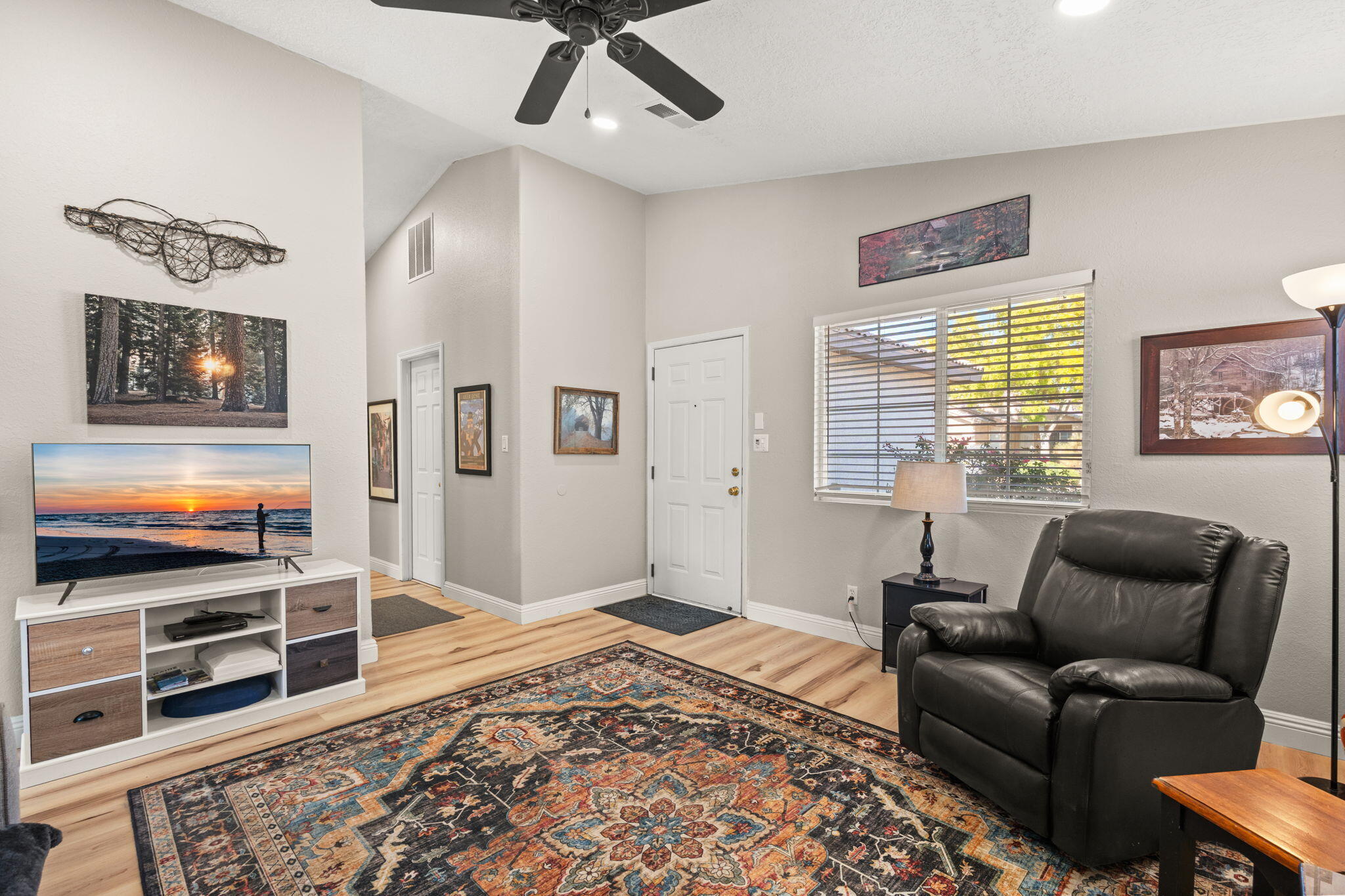 Homes for sale in Albuquerque, NM | 4428 Loren Ave Nw, Albuquerque, NM 87114 | MLS# 1094117