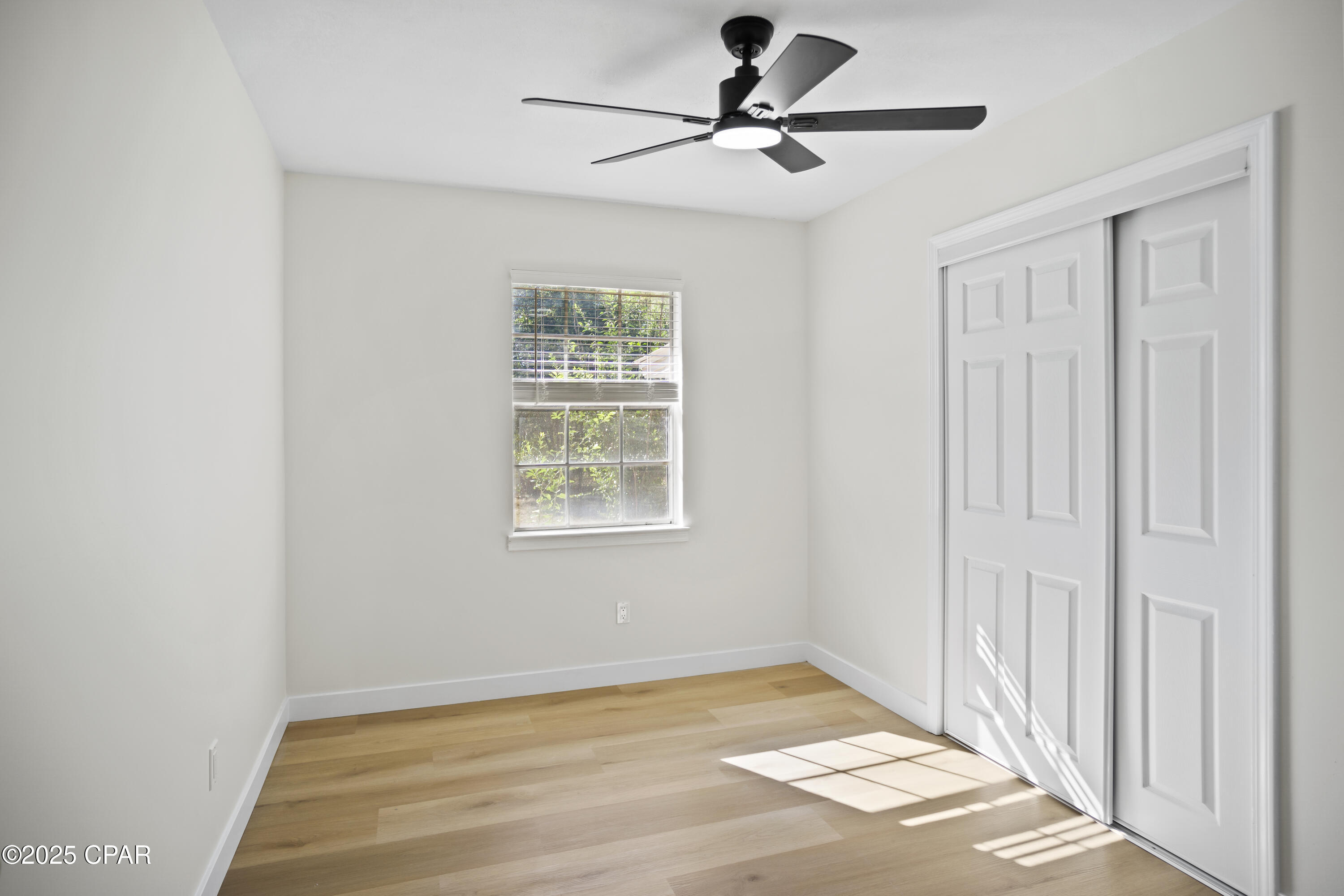 Image 21 For 5096 Fort Road