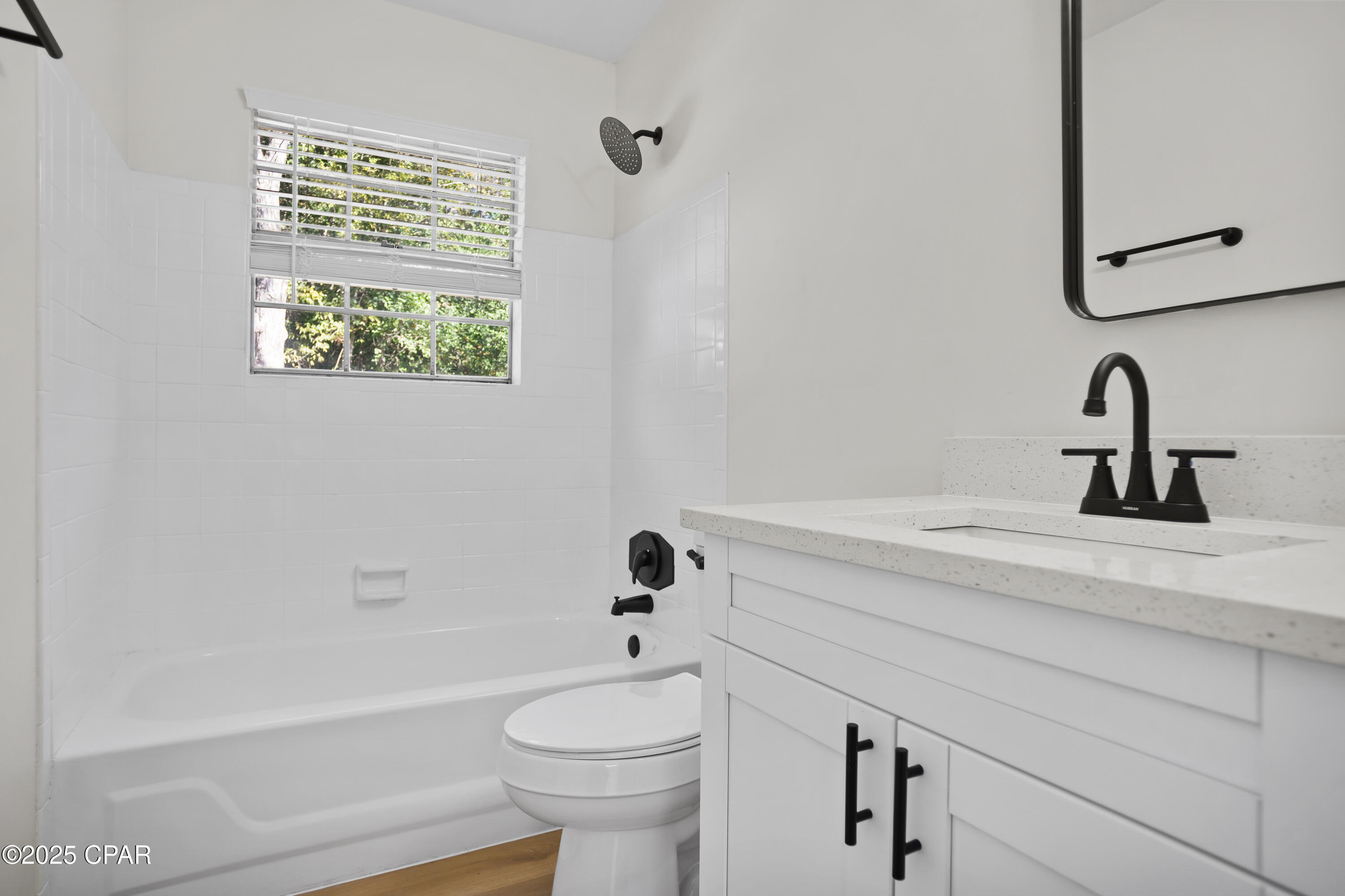 Image 23 For 5096 Fort Road