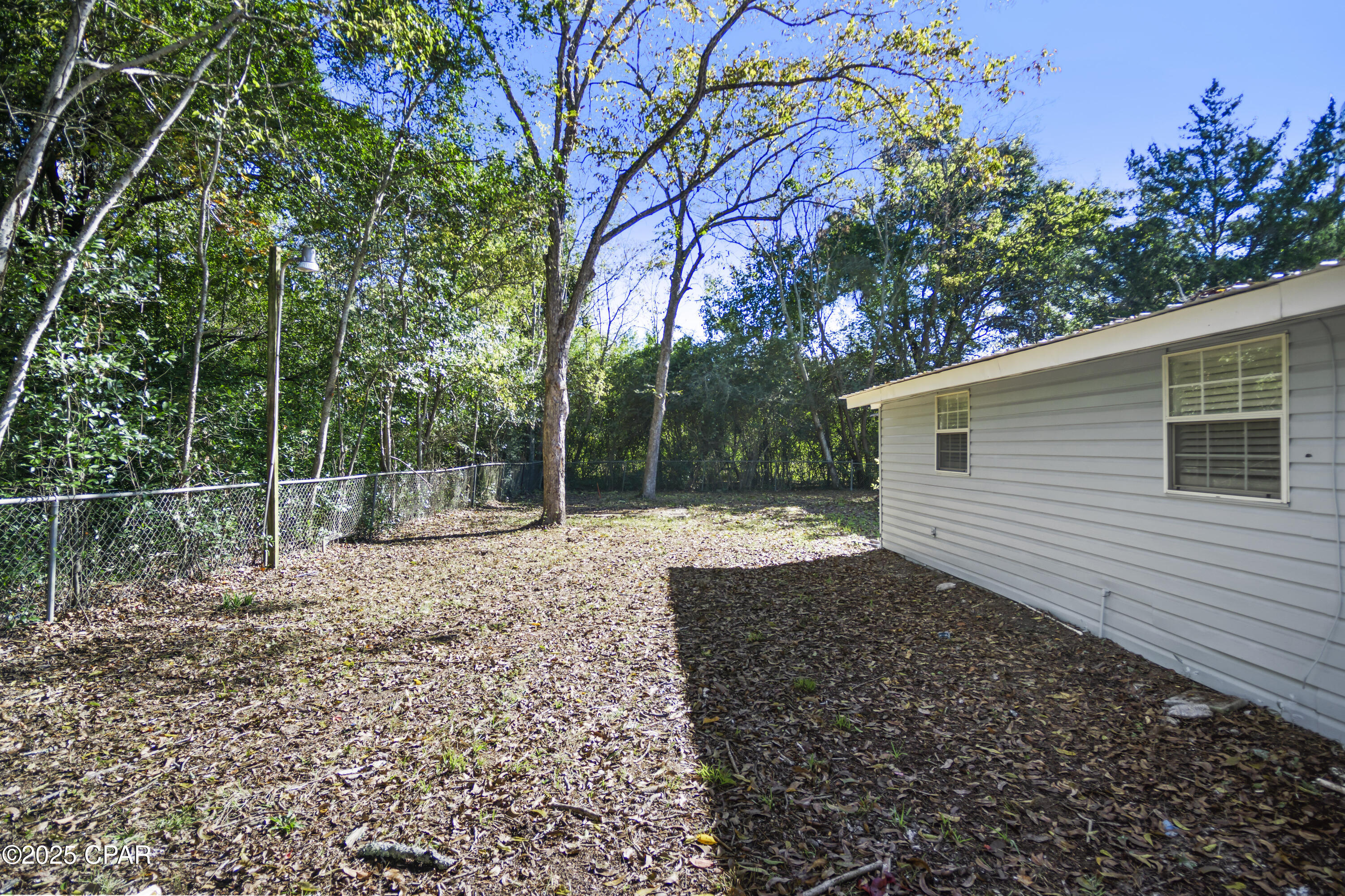 Image 29 For 5096 Fort Road