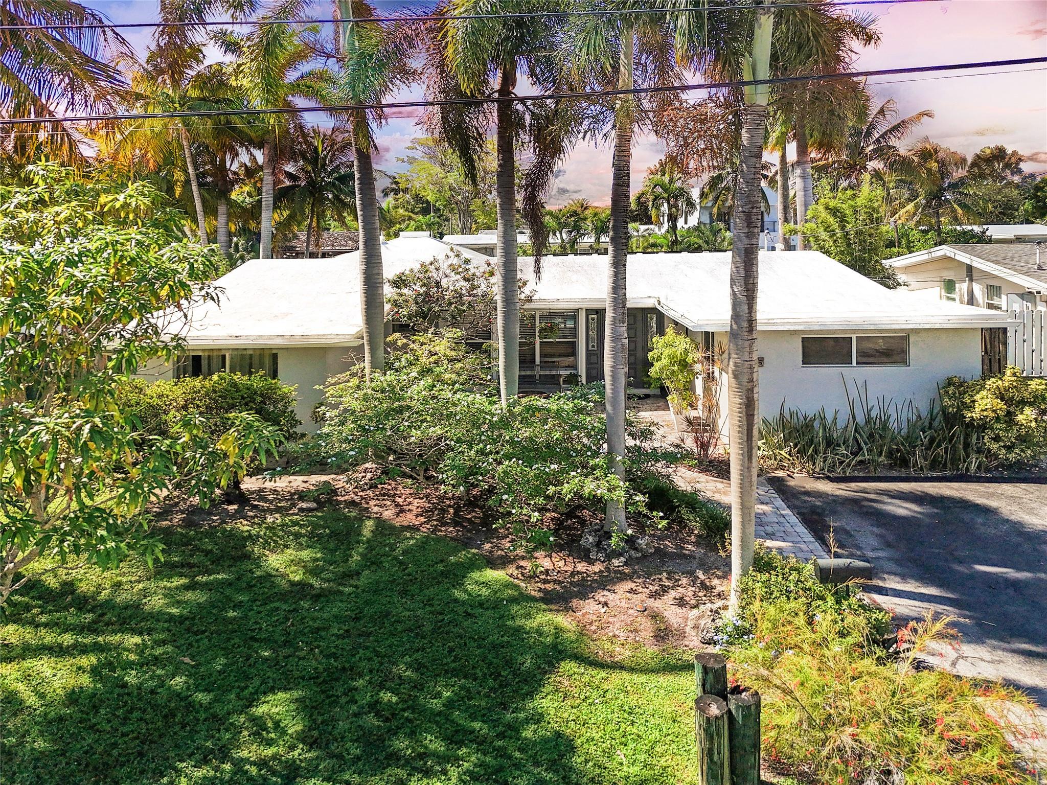 Lauderdale Isles 2 35-33