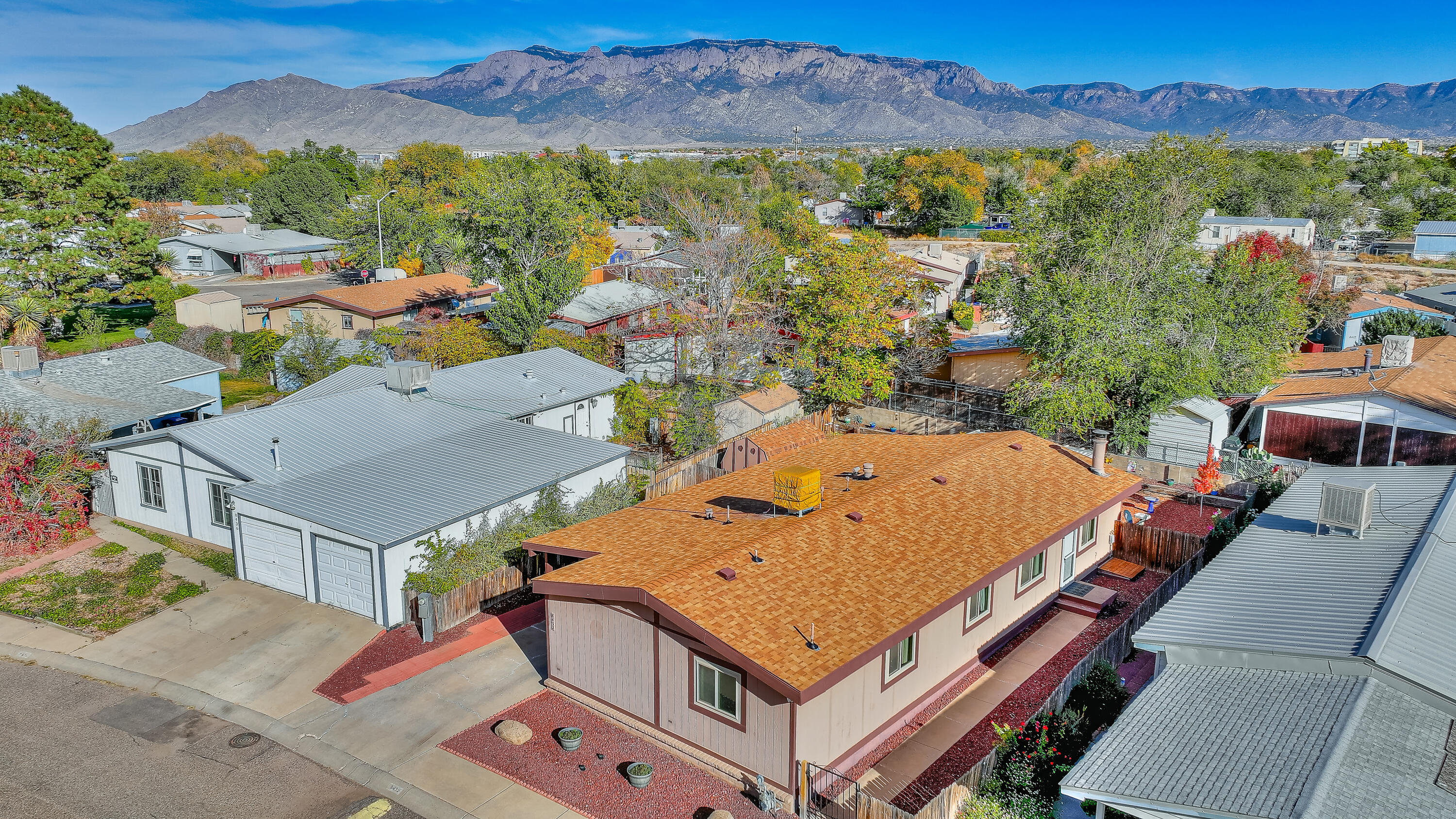 Homes for sale in Albuquerque, NM | 8432 Creek St Ne, Albuquerque, NM 87113 | MLS# 1094124