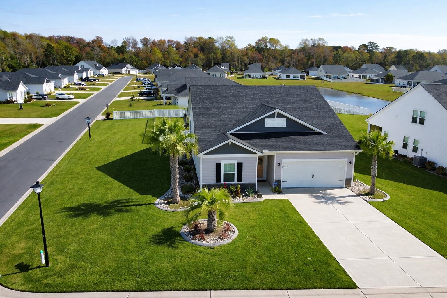 901 Maya Layne Dr. Little River, SC 29566