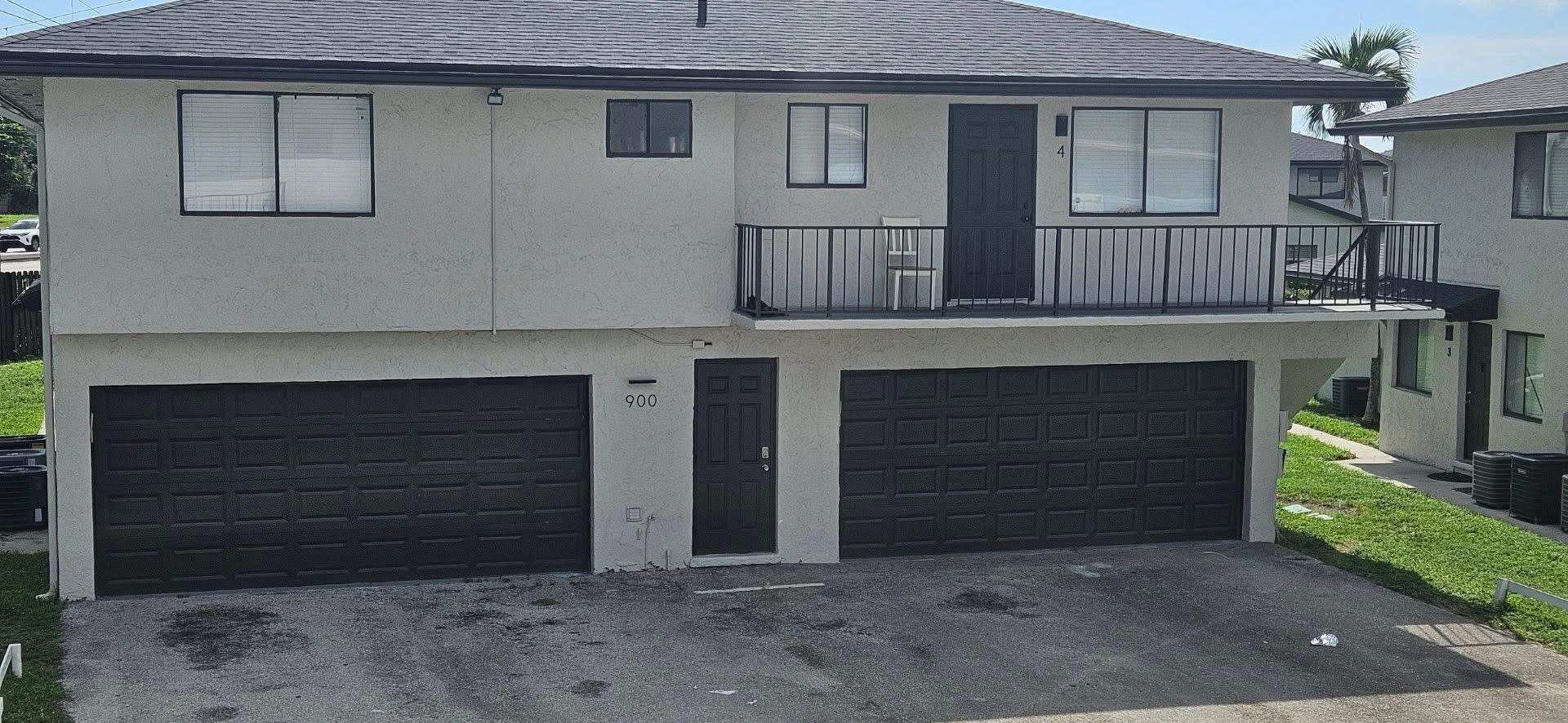 Tiffany Lake Condo Ph 1