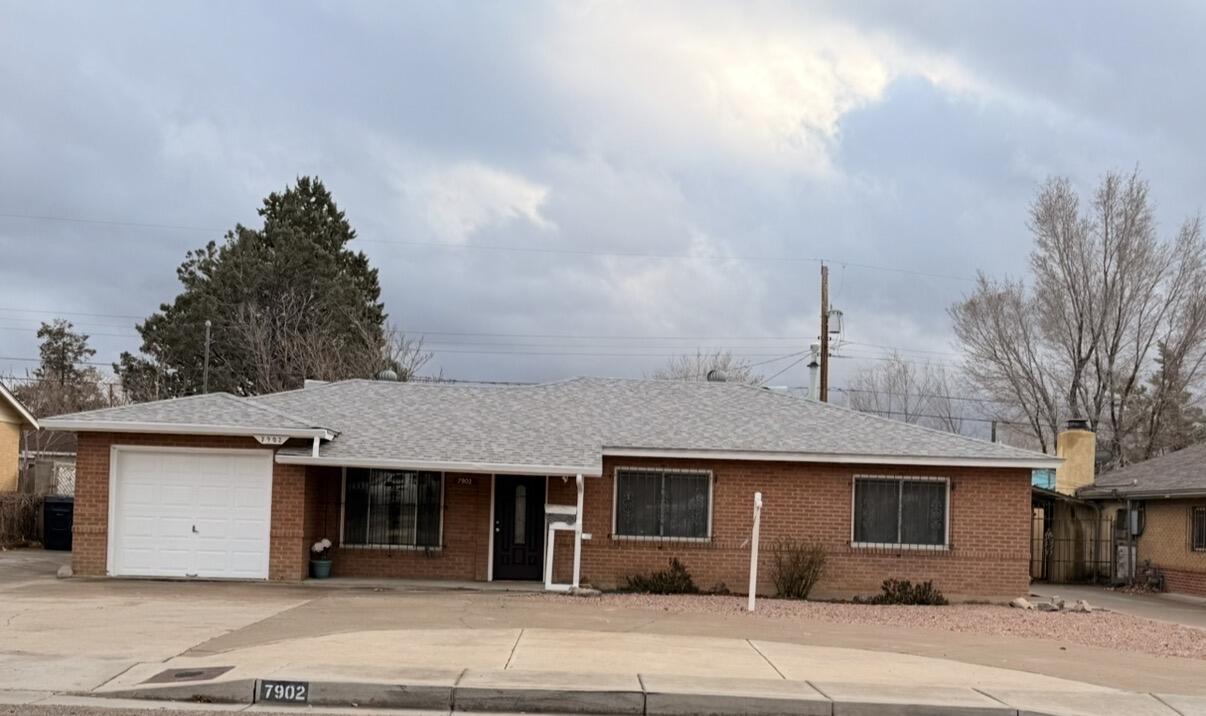 7902 Morrow Avenue, Albuquerque NM 87110