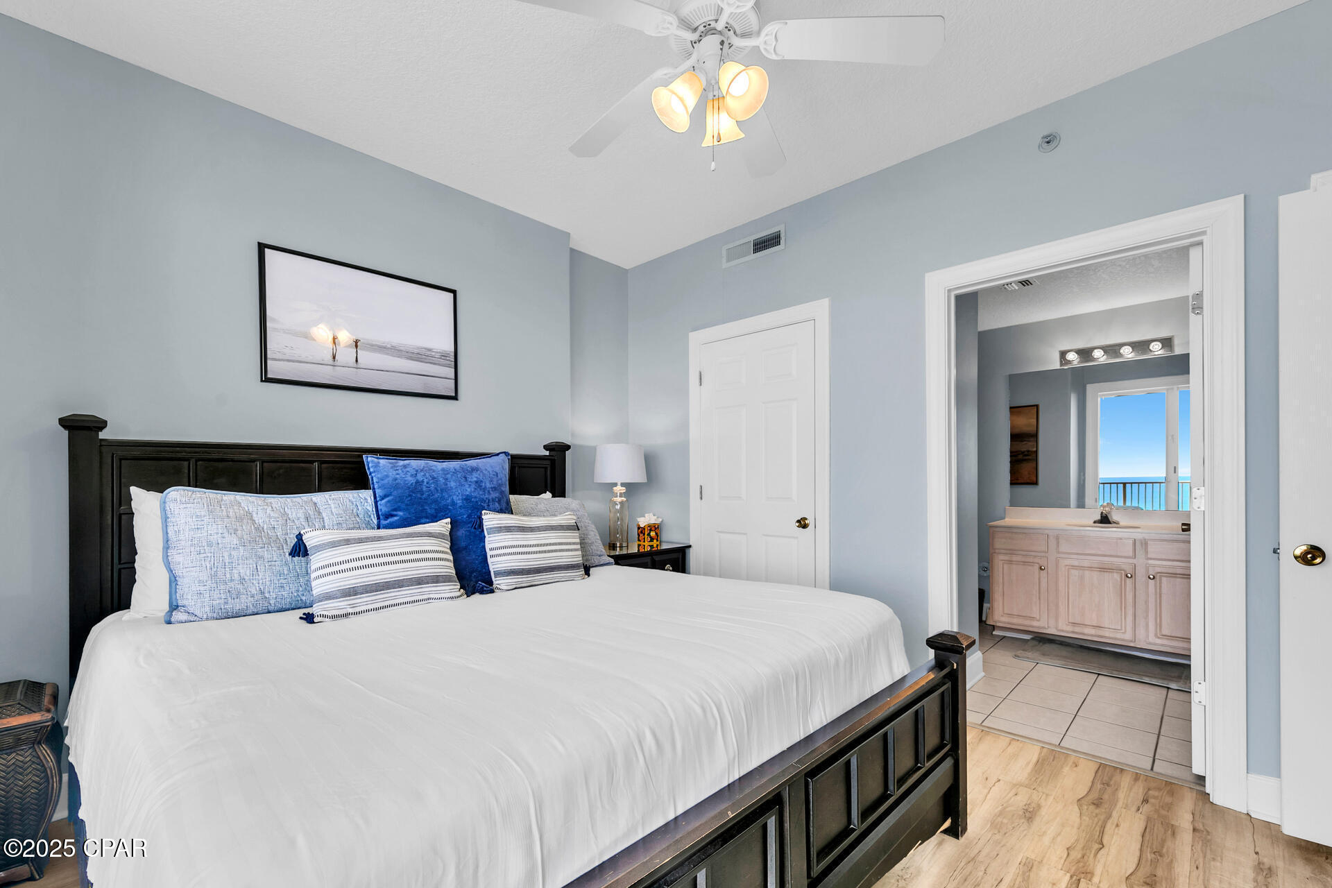 Image 10 For 17545 Front Beach Road 1905