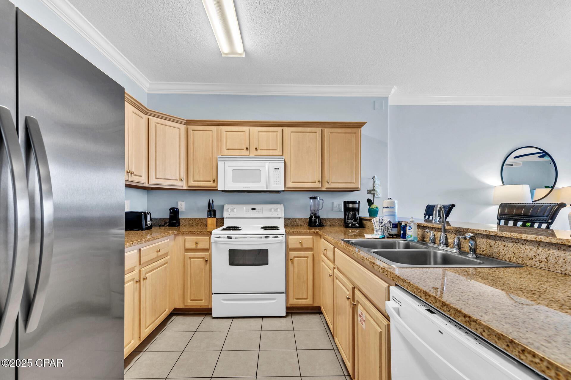 Image 24 For 17545 Front Beach Road 1905