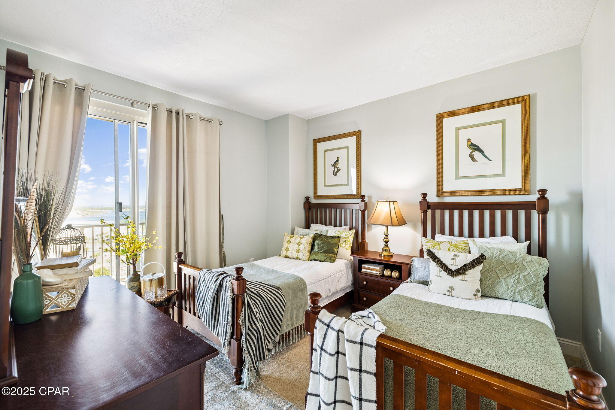 Image 4 For 5004 Thomas Drive 1712