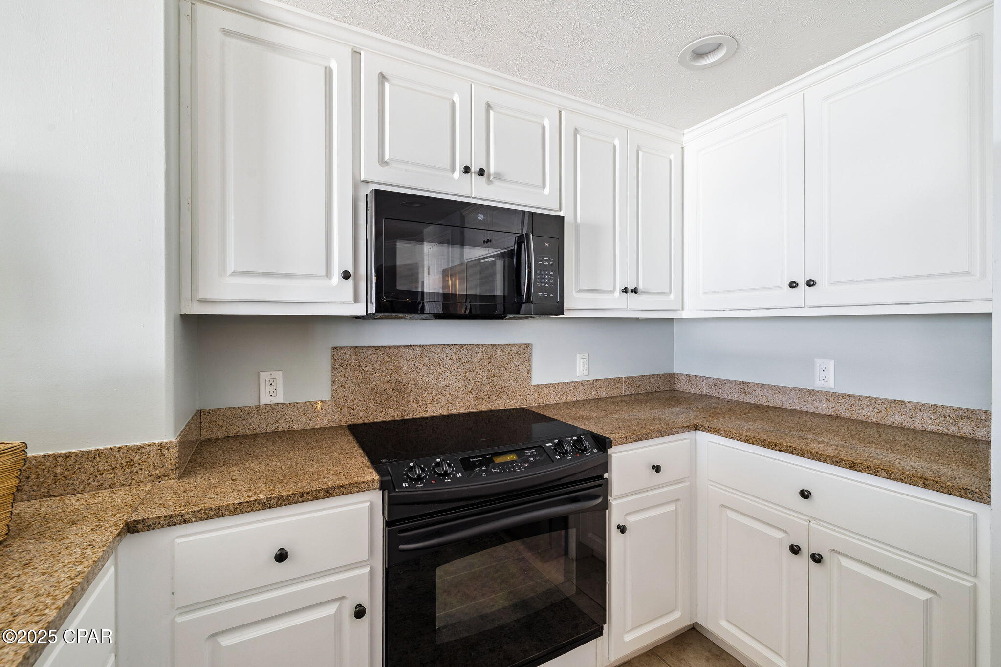 Image 42 For 5004 Thomas Drive 1712