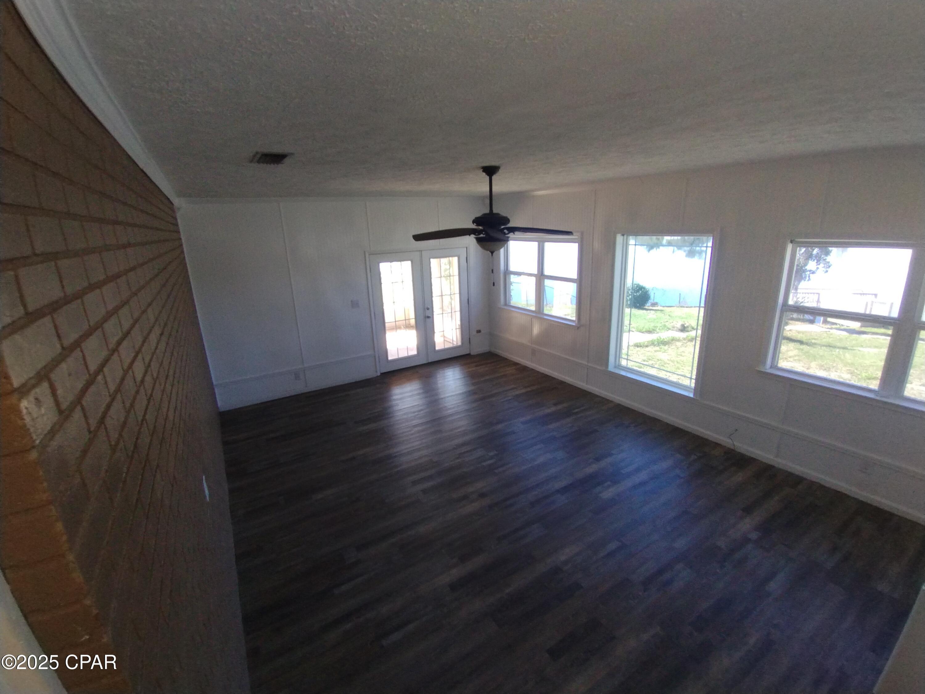 Image 23 For 137 Arlington Drive