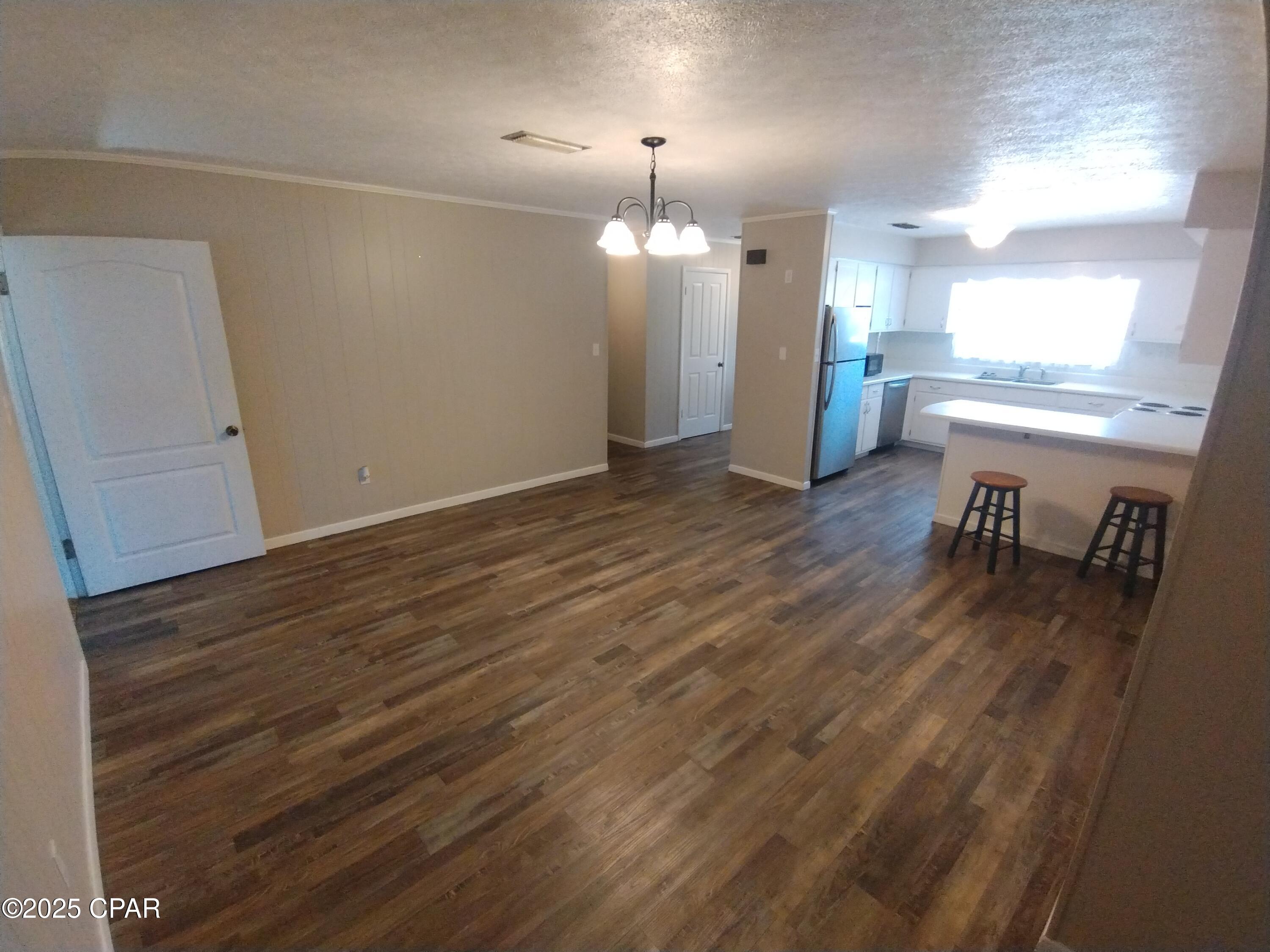 Image 4 For 137 Arlington Drive