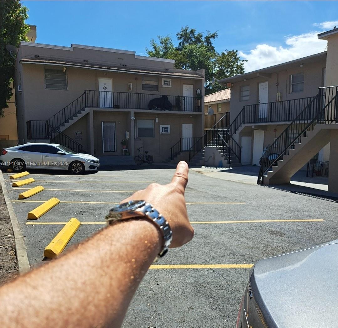 Lawrence Estates Land Cos