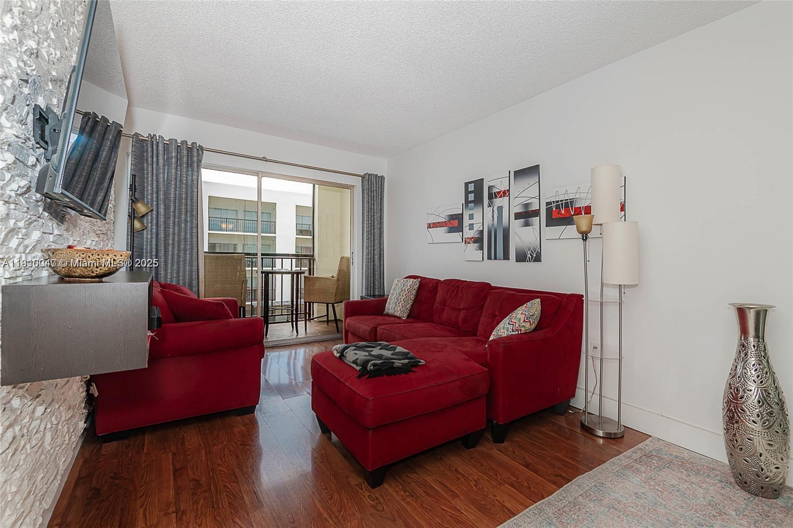 Le Cartier Condo