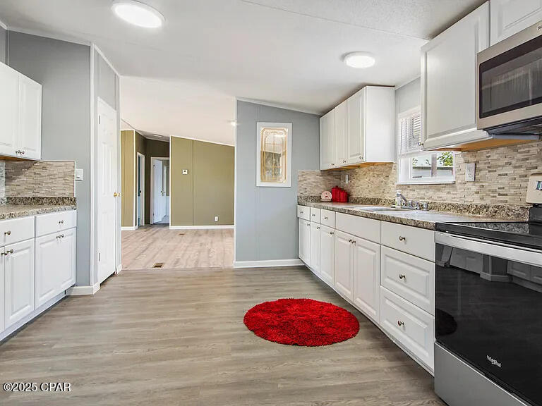 Image 8 For 6240 Bryan Way