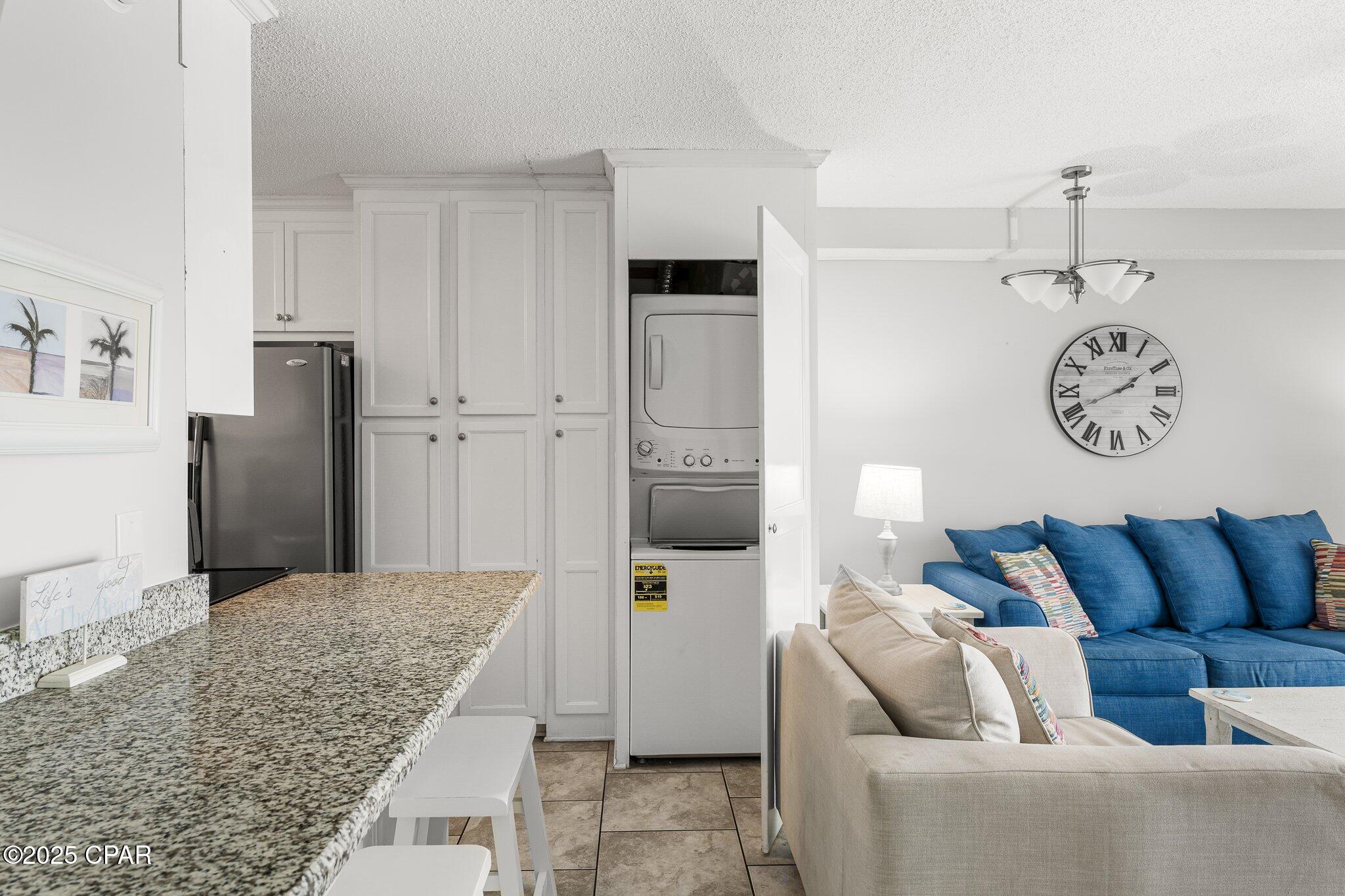 Image 33 For 8743 Thomas Drive 1105