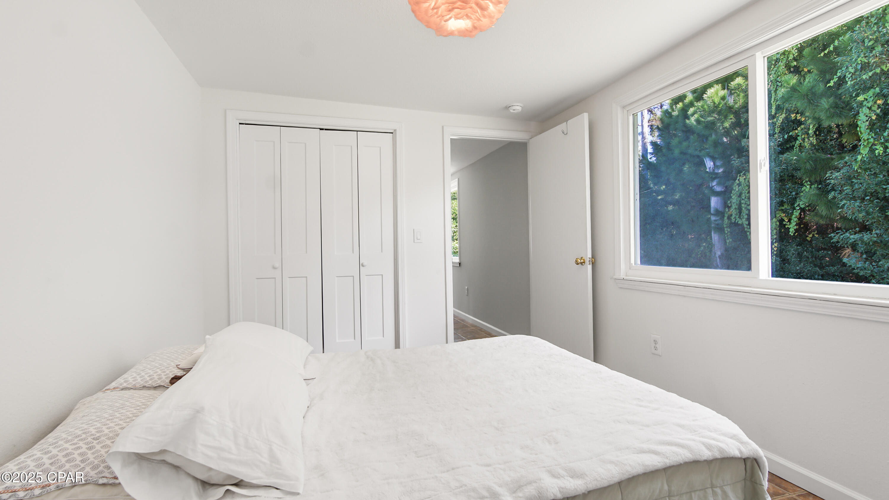 Image 10 For 208 Macarthur Avenue