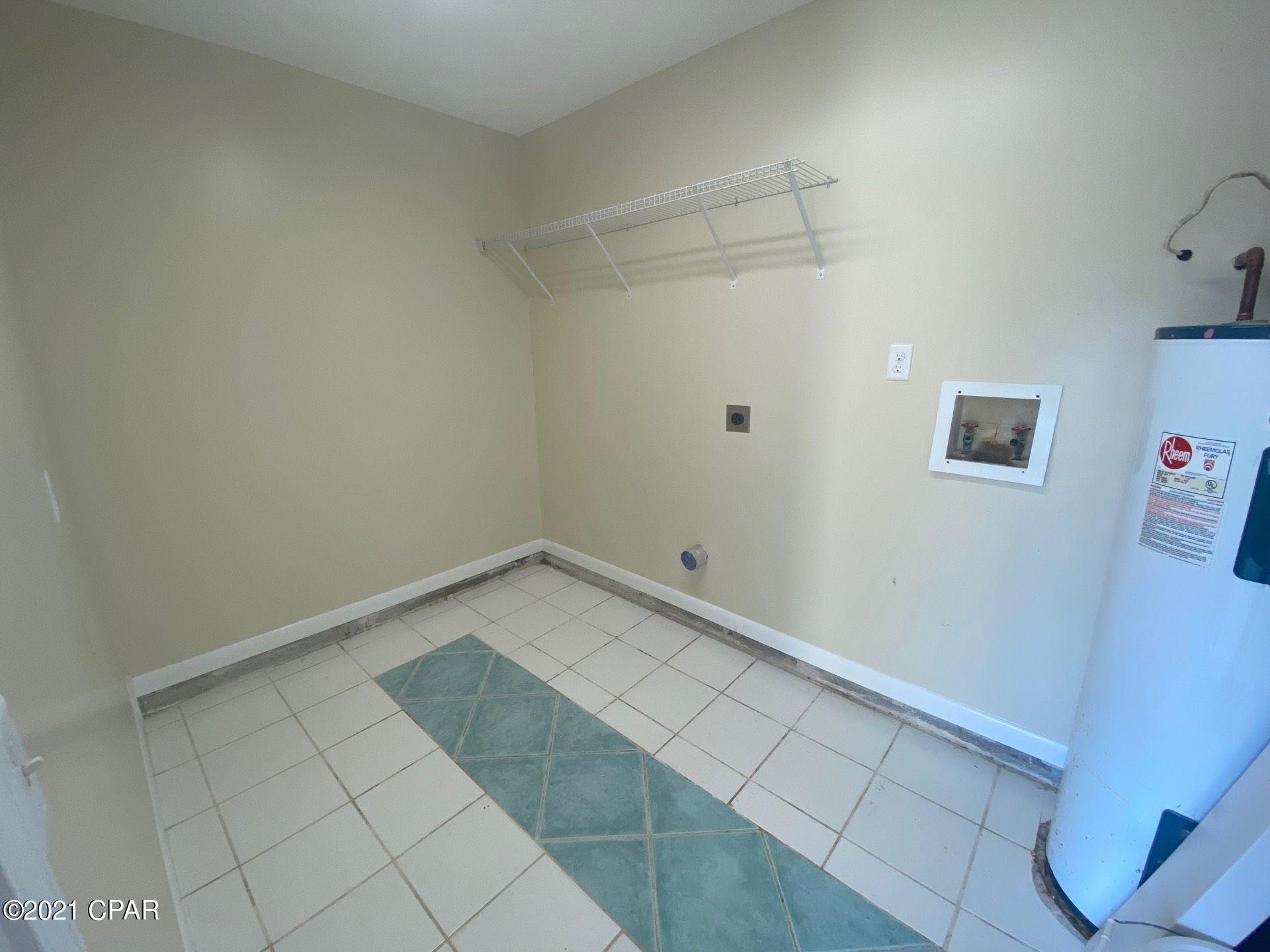 Image 14 For 610 Pine Forest Drive