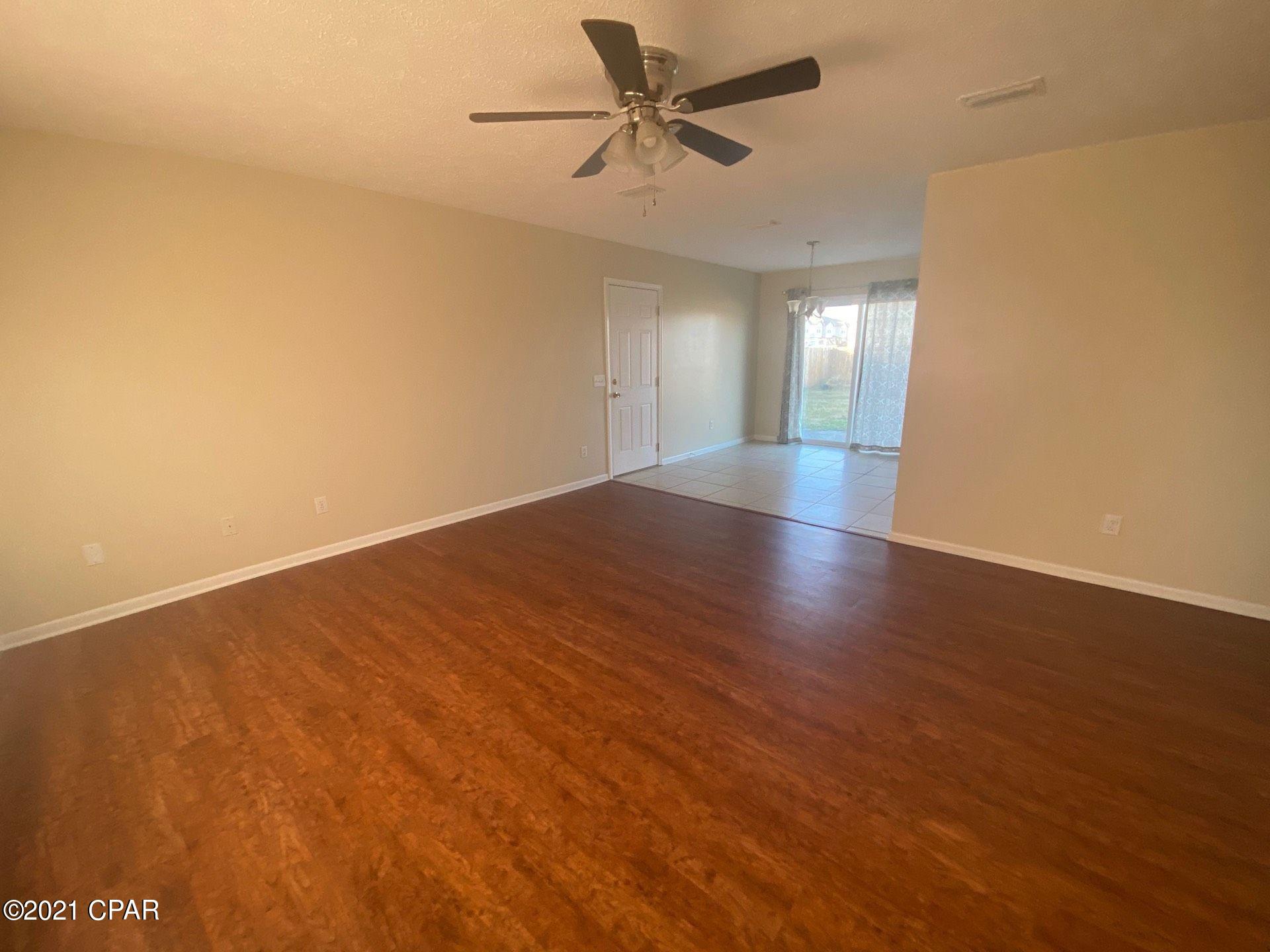 Image 4 For 610 Pine Forest Drive