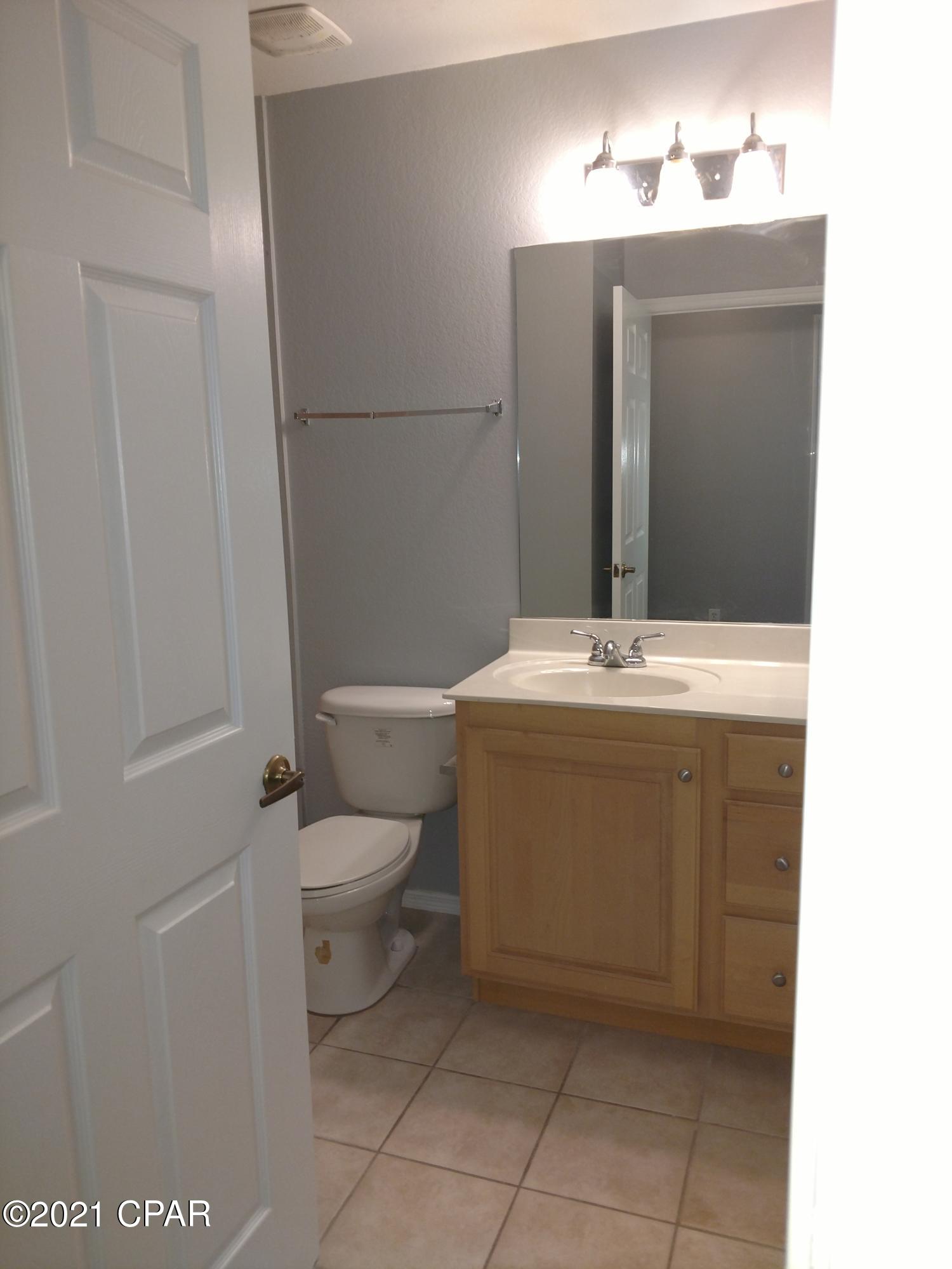 Image 11 For 1605 Cape Cod Drive