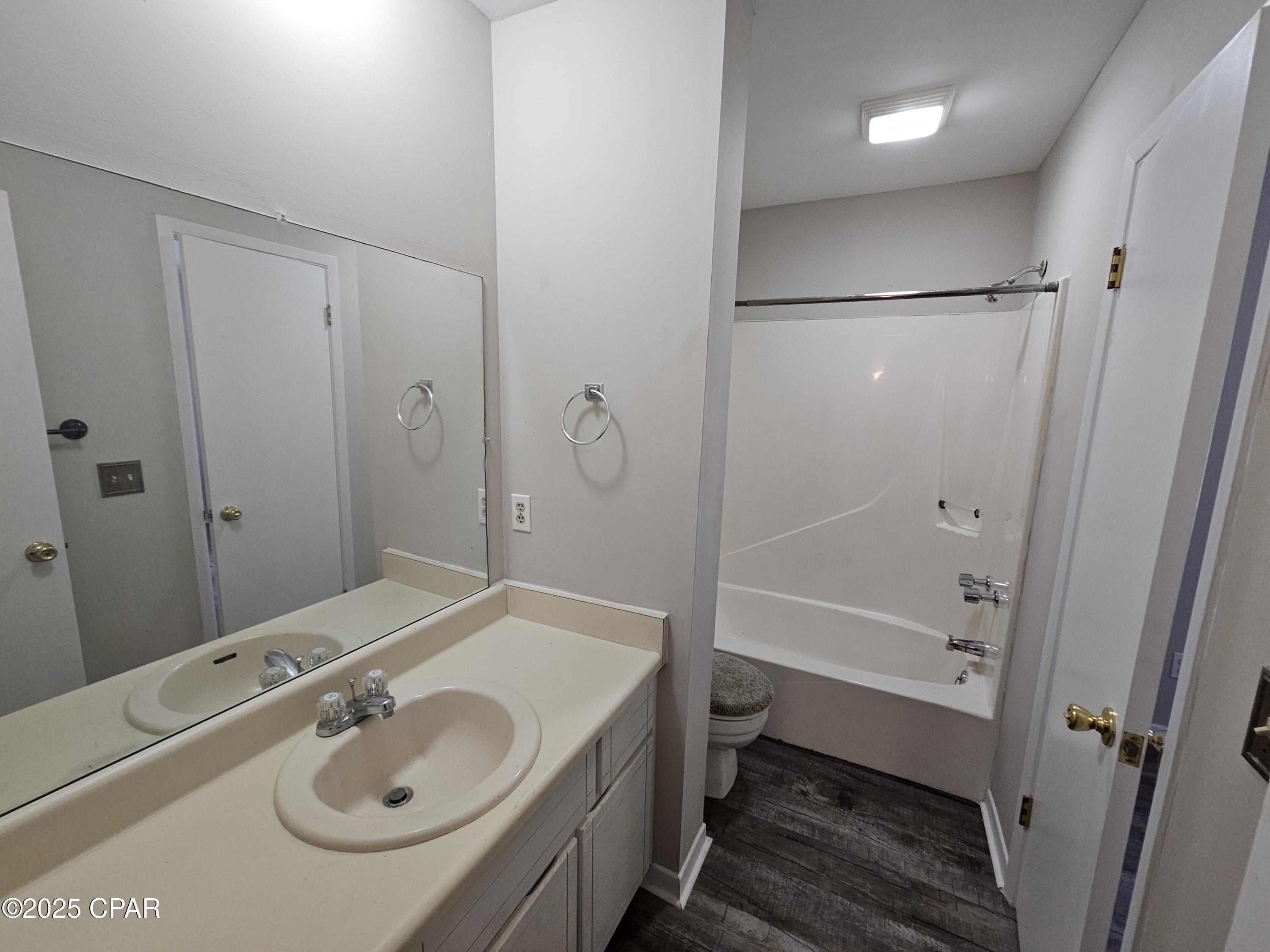 Image 10 For 6405 Lenawee Street