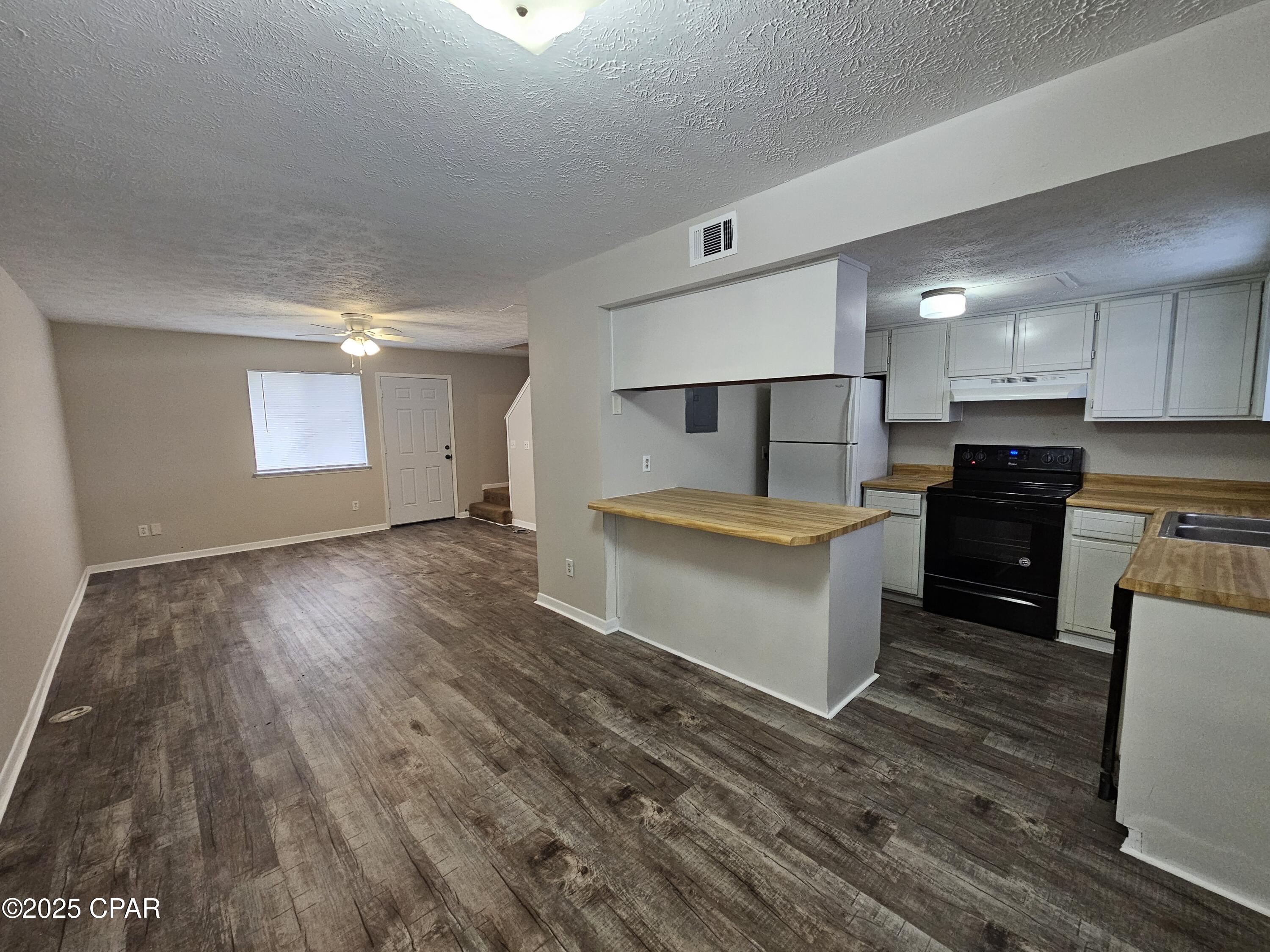 Image 2 For 6405 Lenawee Street